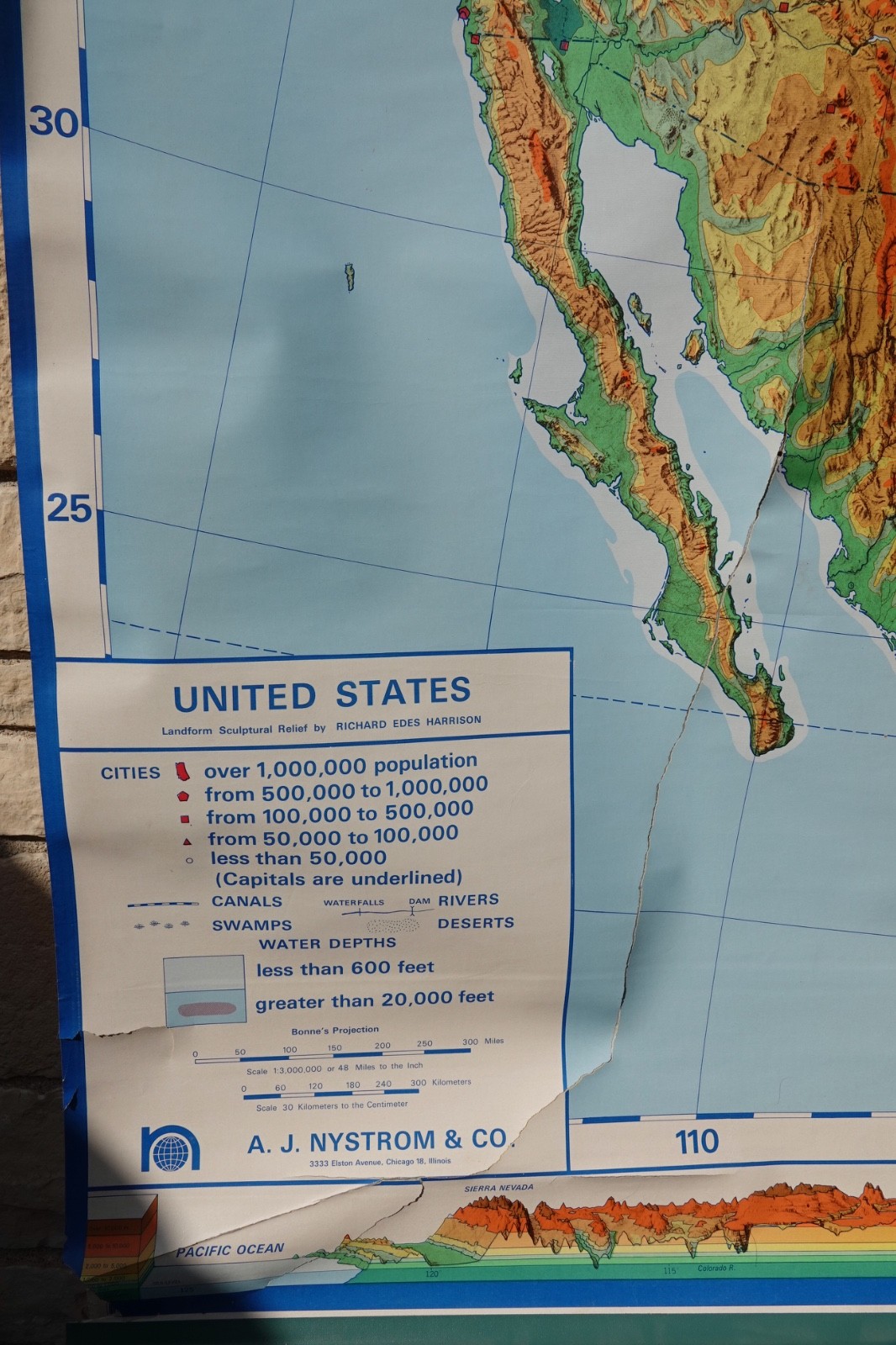A J NYSTRUM CO. 3 PAGE PULL DOWN CLASSROOM MAP NORTH AMERICA 1970’S