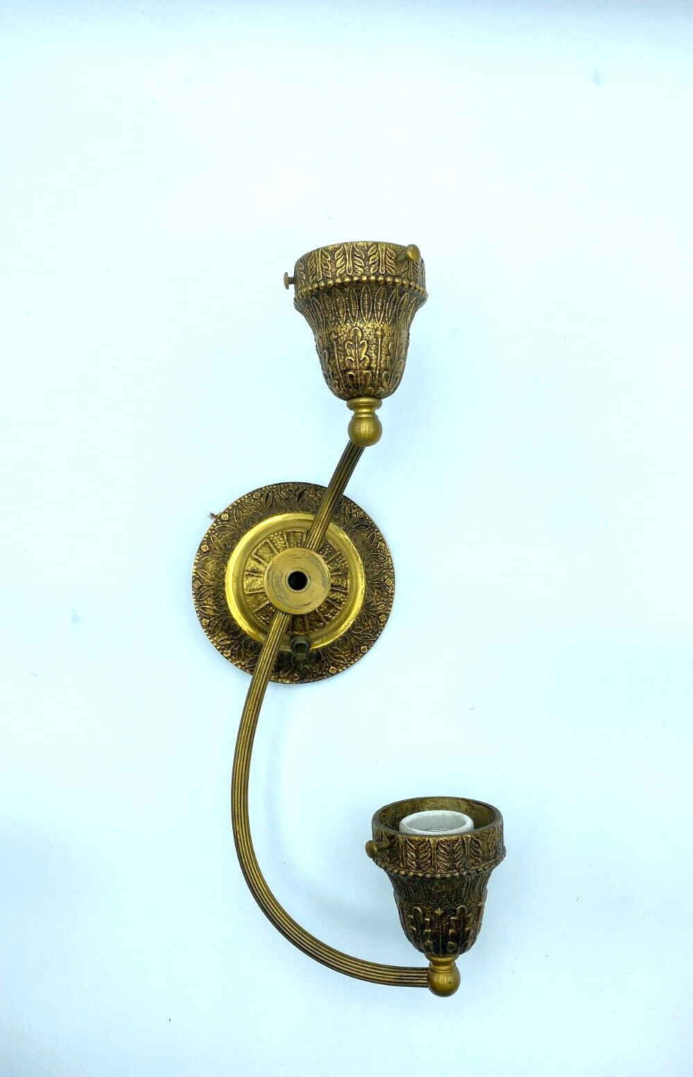 GORGOUS Wall Sconce 2 lights ~ Made in Spain ~ Heavy and Intricate – SEE PHOTOS!