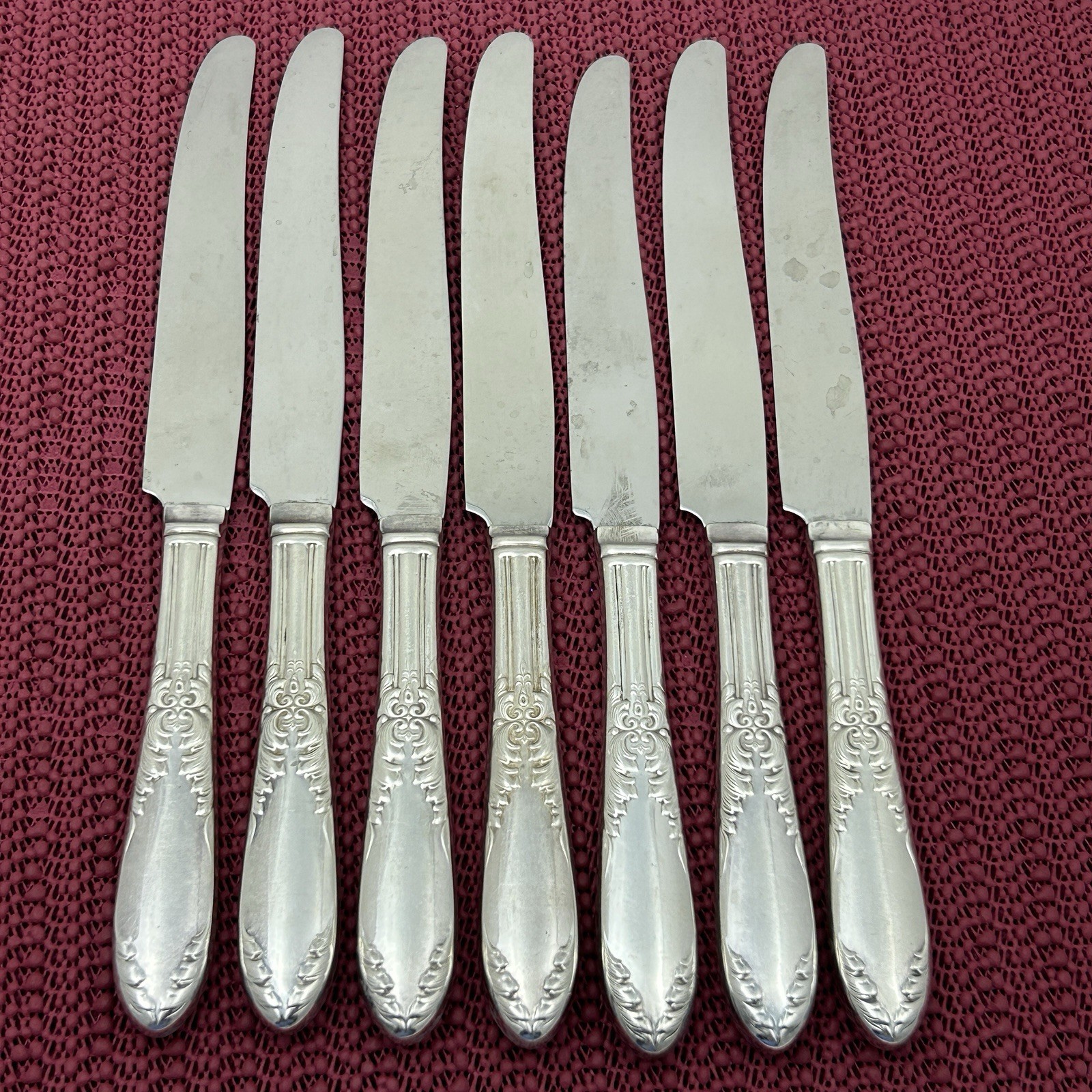 7 Dinner Knives KING EDWARD 1936/1951 National Silverplate 9 1/2” French Blade