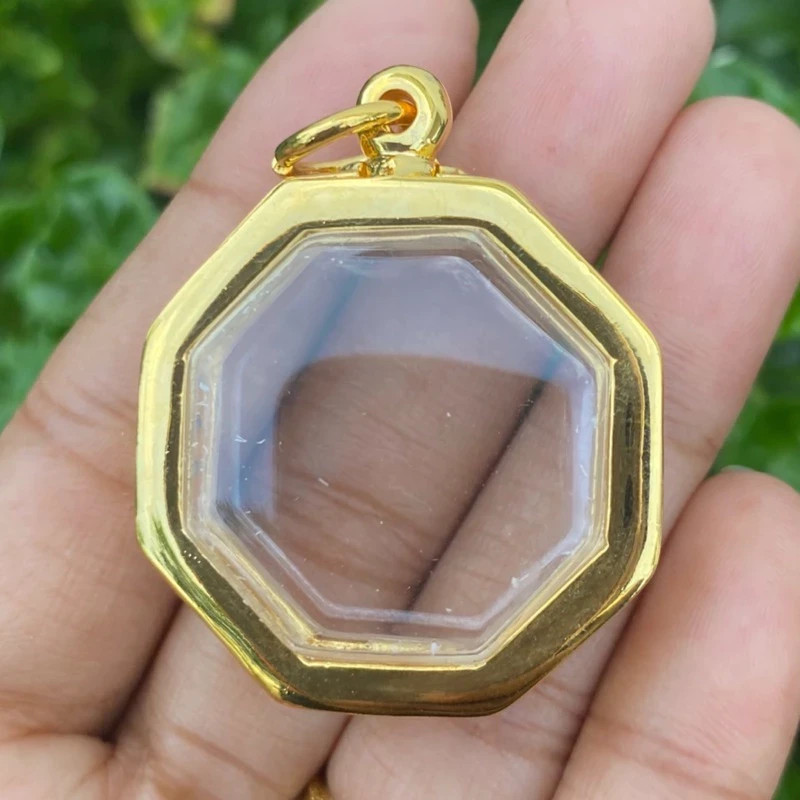 Gold Micron Empty Frame Case Thai Amulet Octagon Pendant Size 2.7 x 2.7 cm