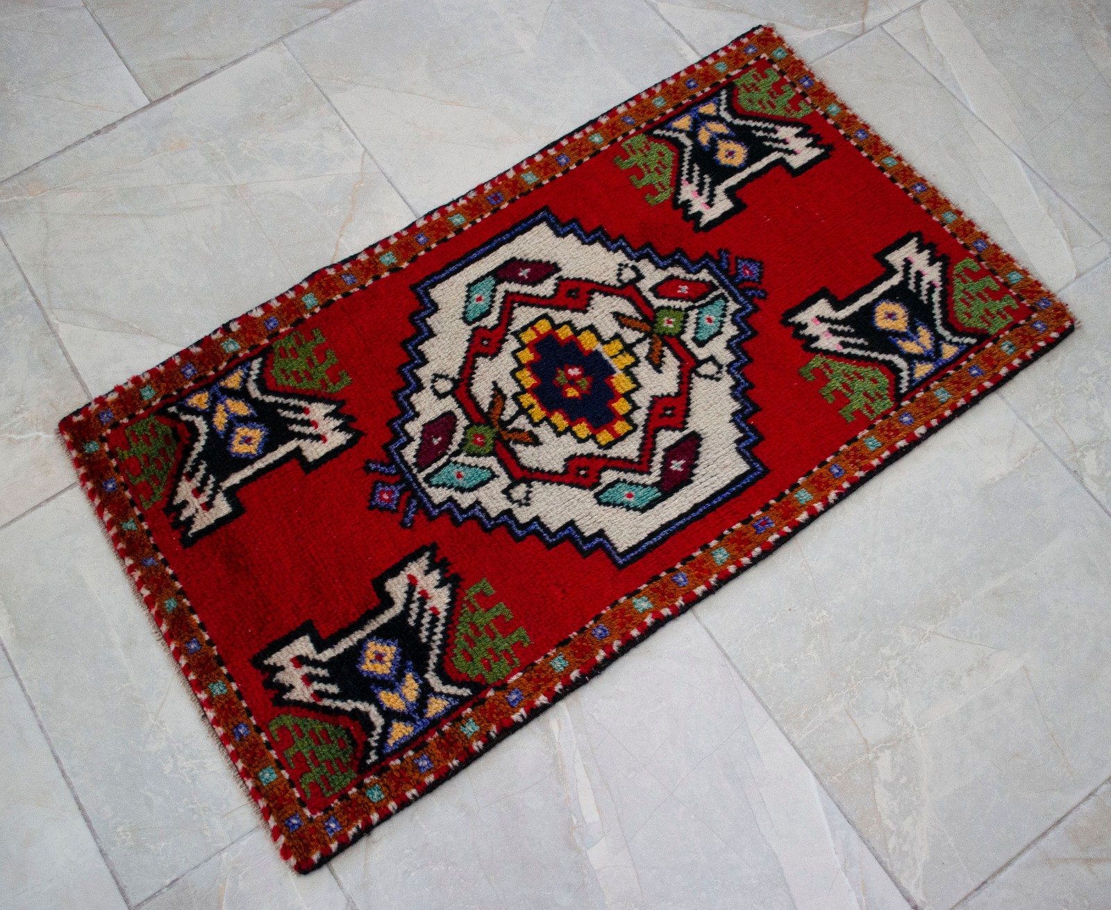 Vintage Handmade Small Rug, Kitchen Rug, Turkish Rug Wool Doormat – 1′8″ x 3′1″