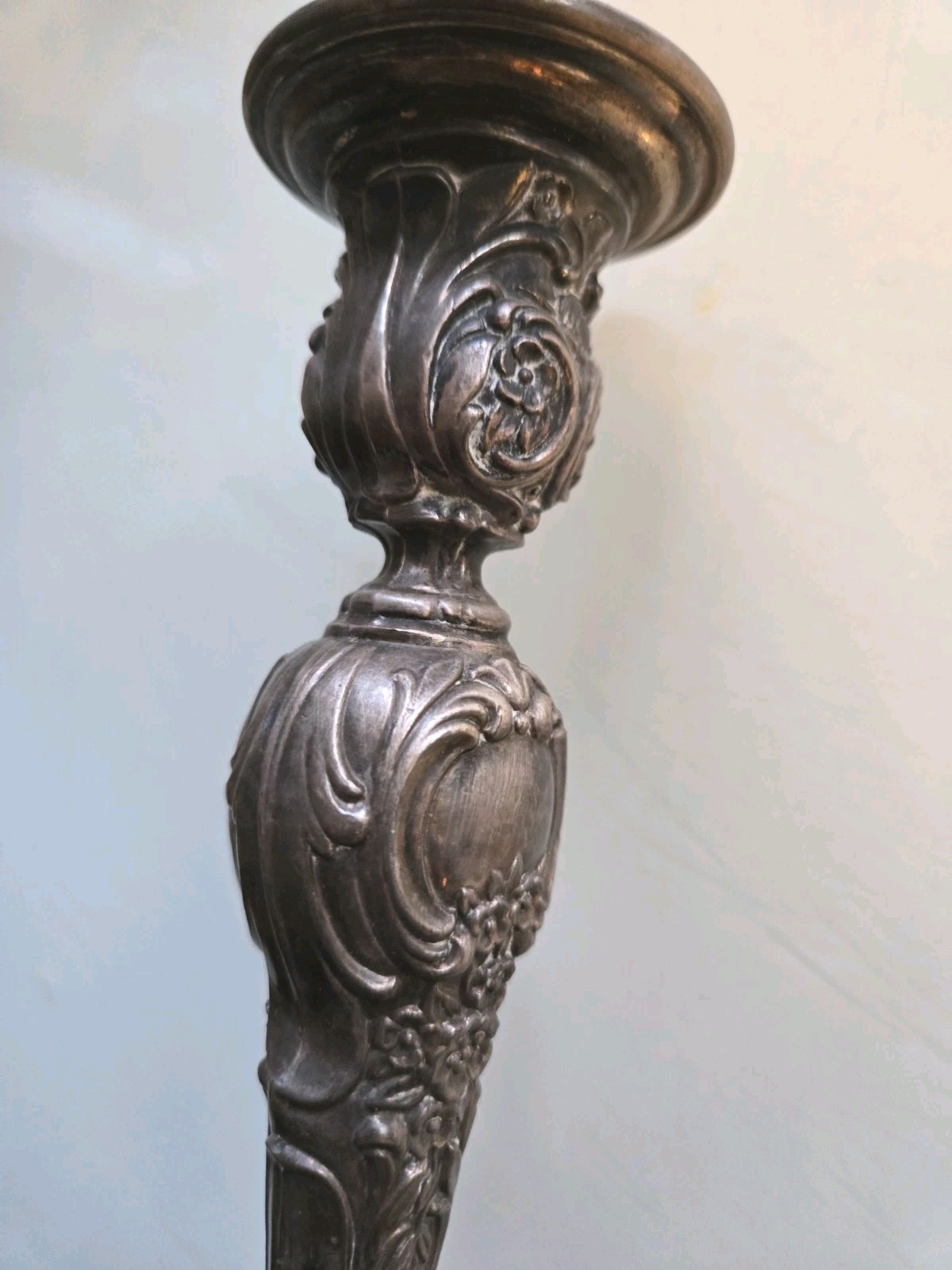 WM Rogers & Son Silver Plated 9 in Candlestick Holder Victorian Rose