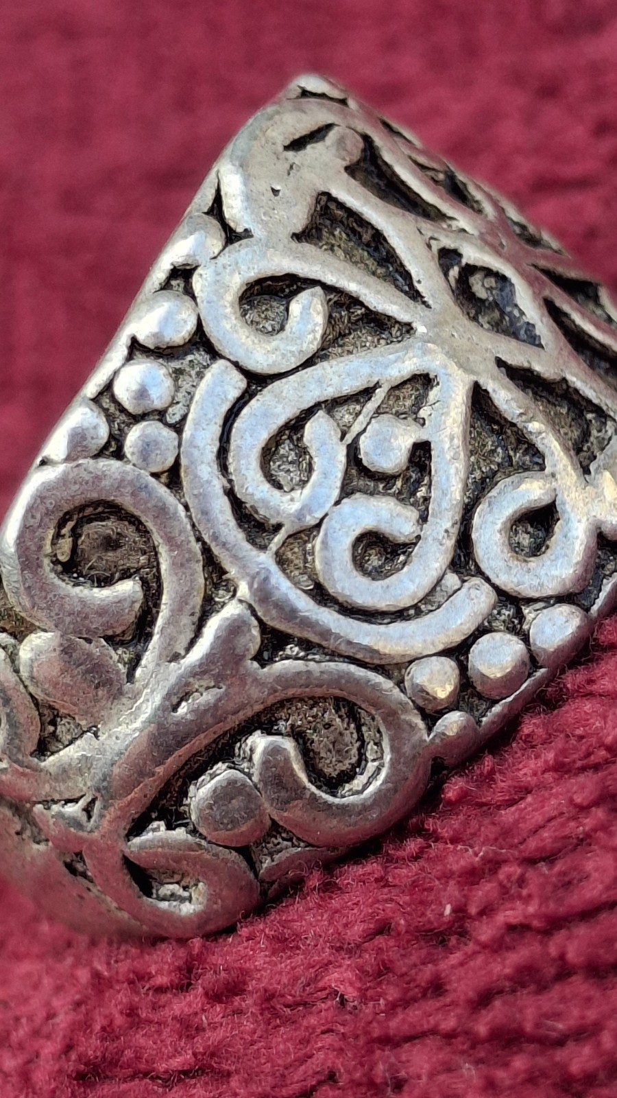 Antique Scandinavian? Saxon style finger ring 19thC-20thC? Silver/White Metal?