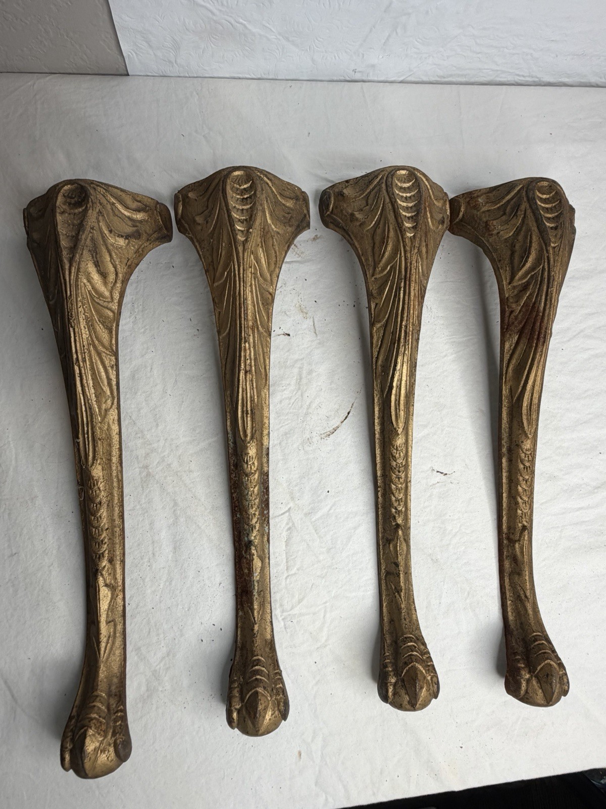 Antique Set 4 Cast Iron Ball Claw Foot Legs For Table Or Chair Rusty Ware