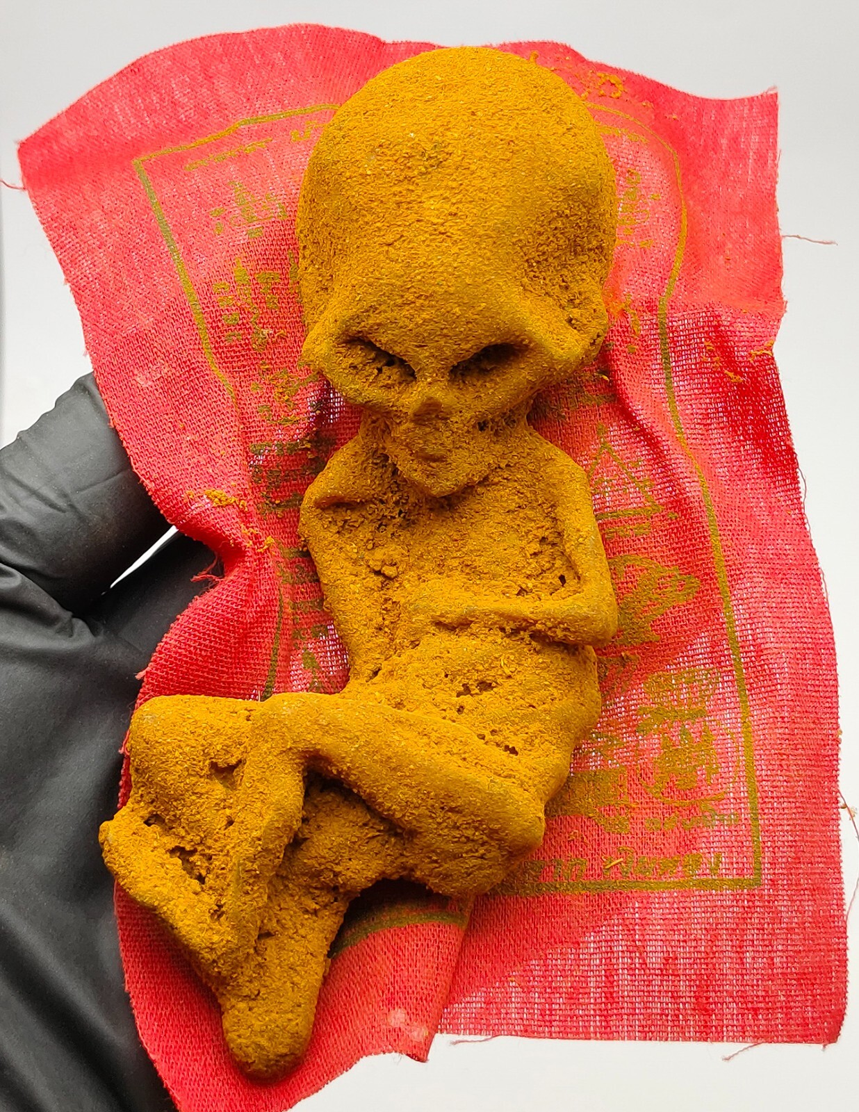 Spirituality! Kuman Thong Doll Dispell Negative Energy Pendant Gift Amulet CK321