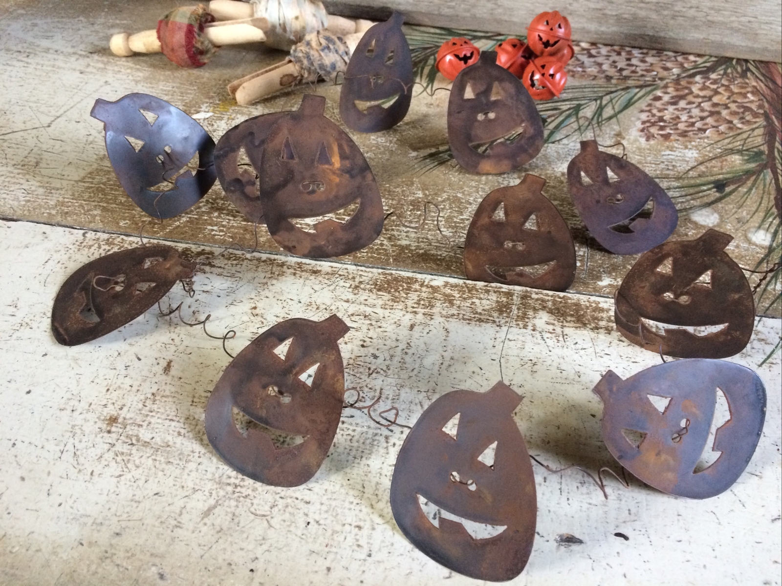 Rusty Tin LOOK Pumpkins Curled Wire Garland 6 ft Americana Rustic Primitive