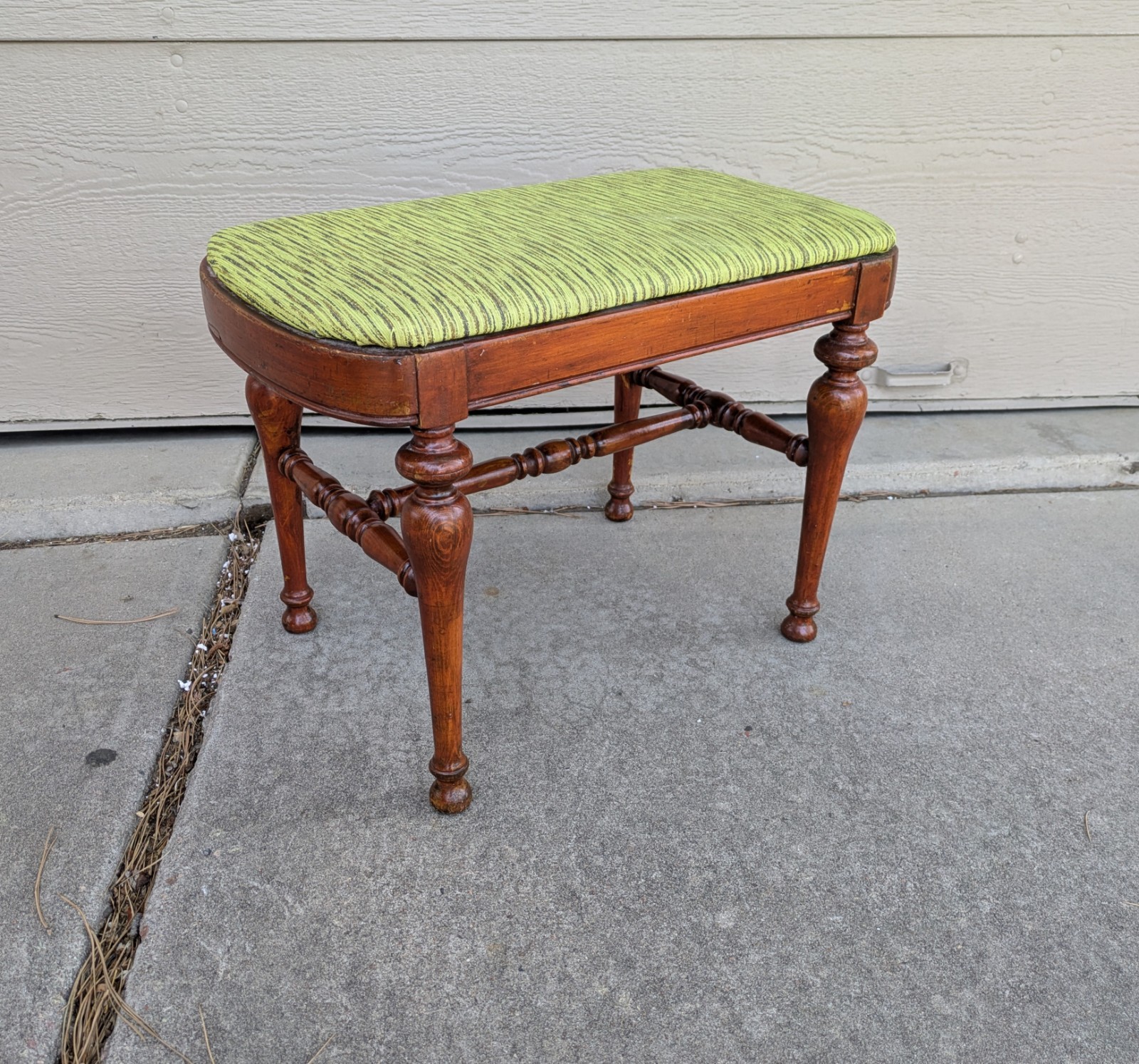 Vintage Mount Airy Chair Co. Colonial Wood Vanity Piano Bench Stool Federal