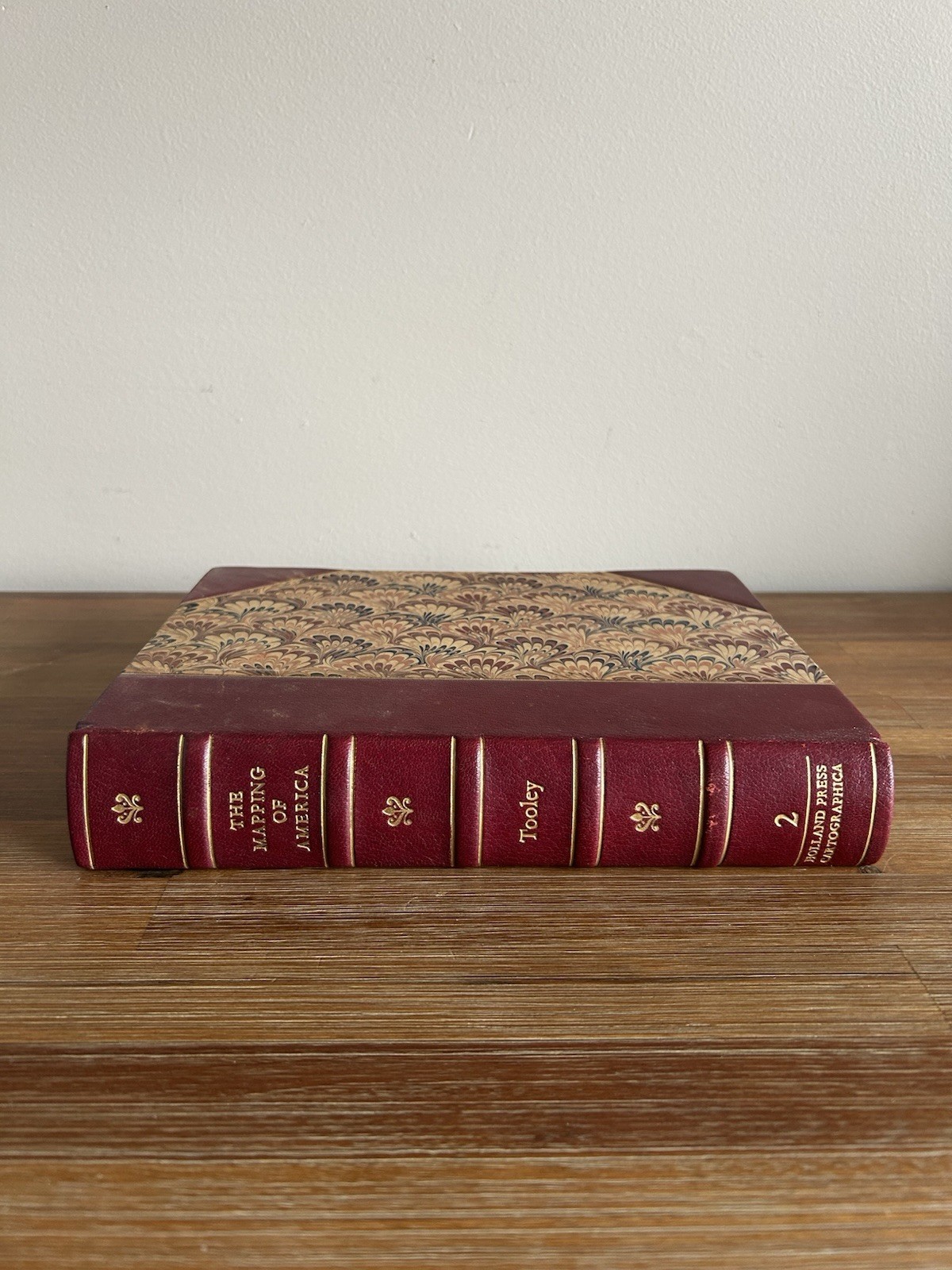 1980 R V Tooley Reference Book – The Mapping of America – 1st Edition, Signed