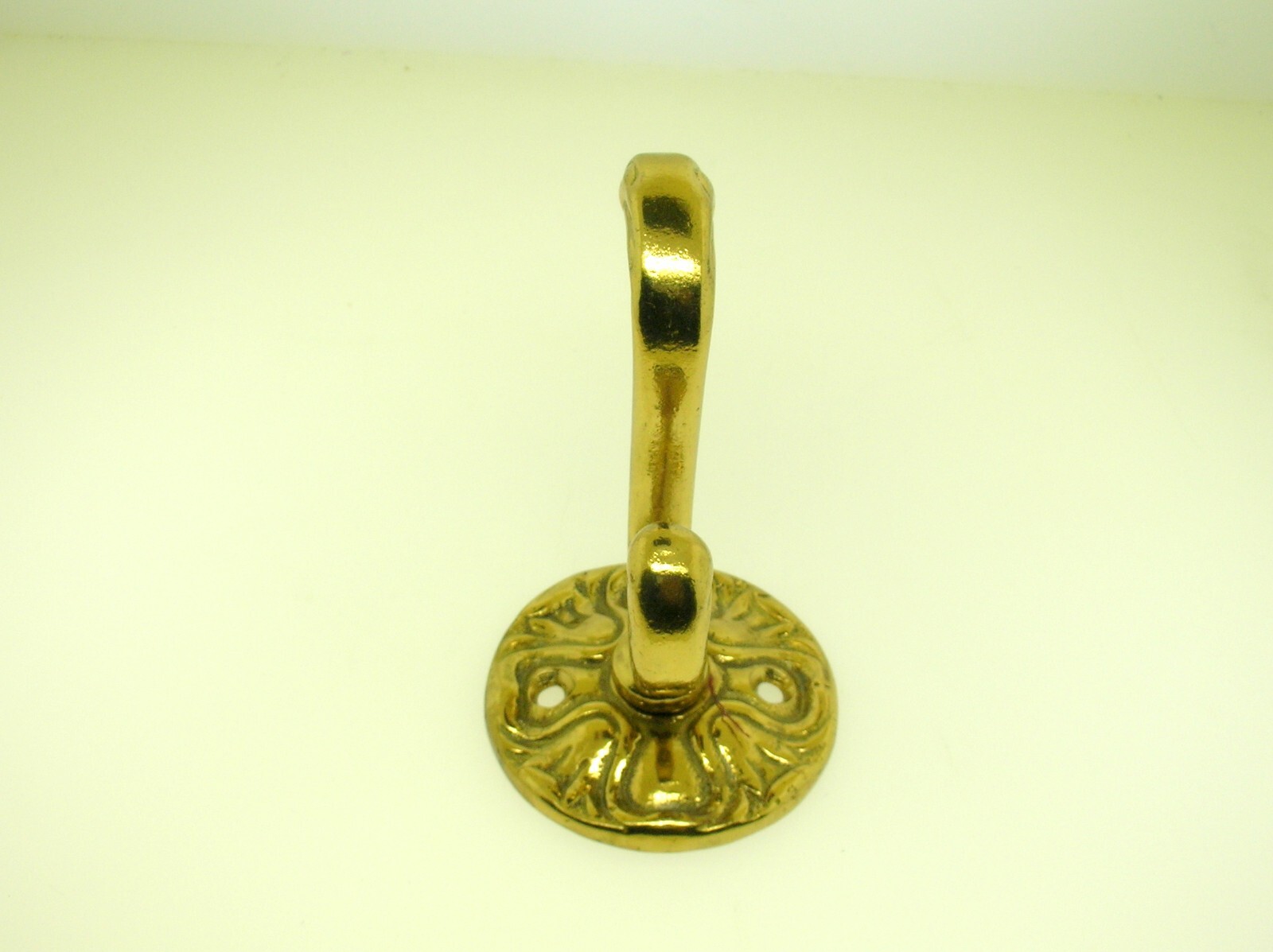 VINTAGE SOLID BRASS WALL COAT HOOK – 2 7/8″ LONG – MORE THEN ONE AVAILABLE