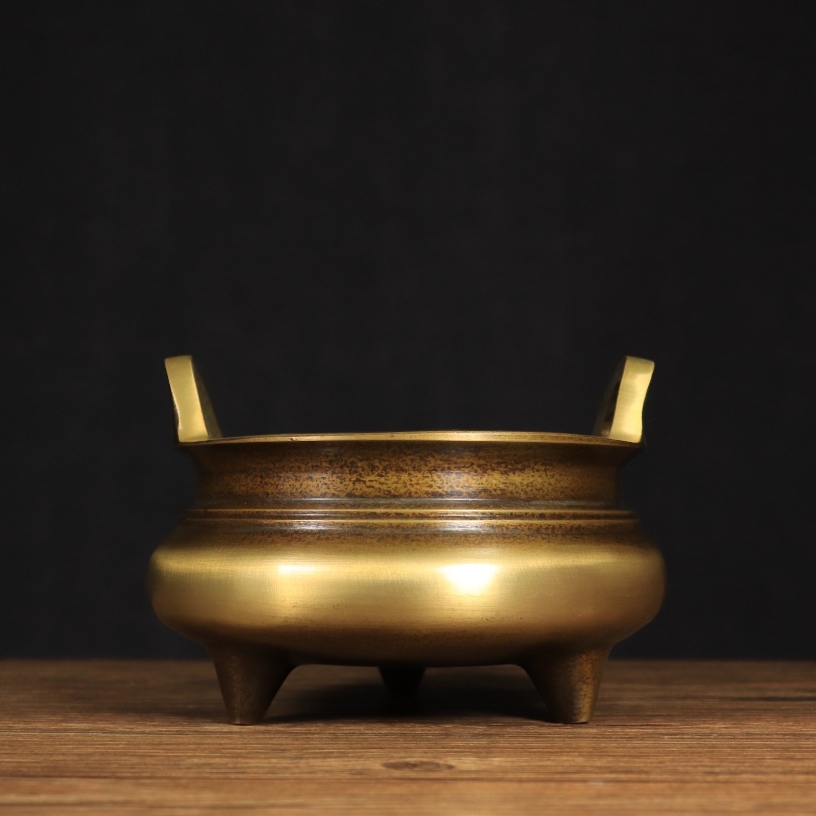 Antique Pure Copper Black Pattern Ear Punching Furnace