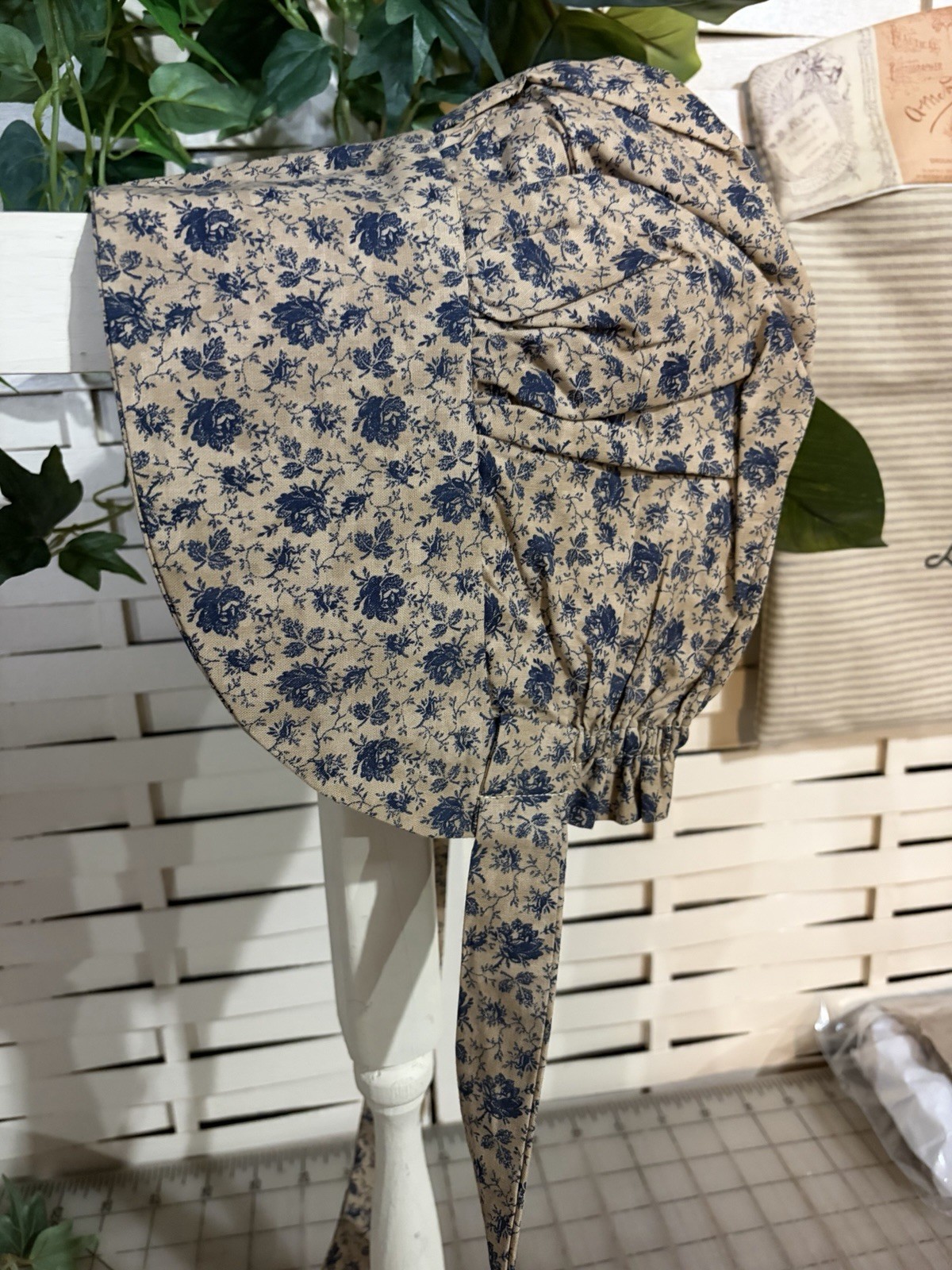 Primitive Prairie Child Bonnet Tan With Dark Blue