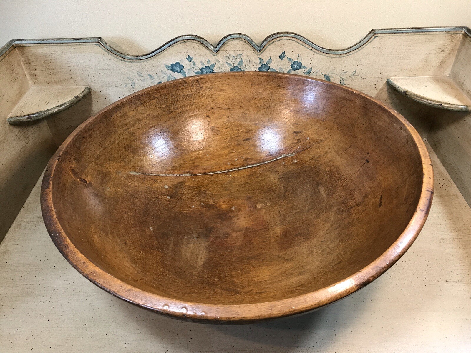 Antique 17” Primitive Wooden Butter Dough Mixing Bowl Hand Turned Out Of Round