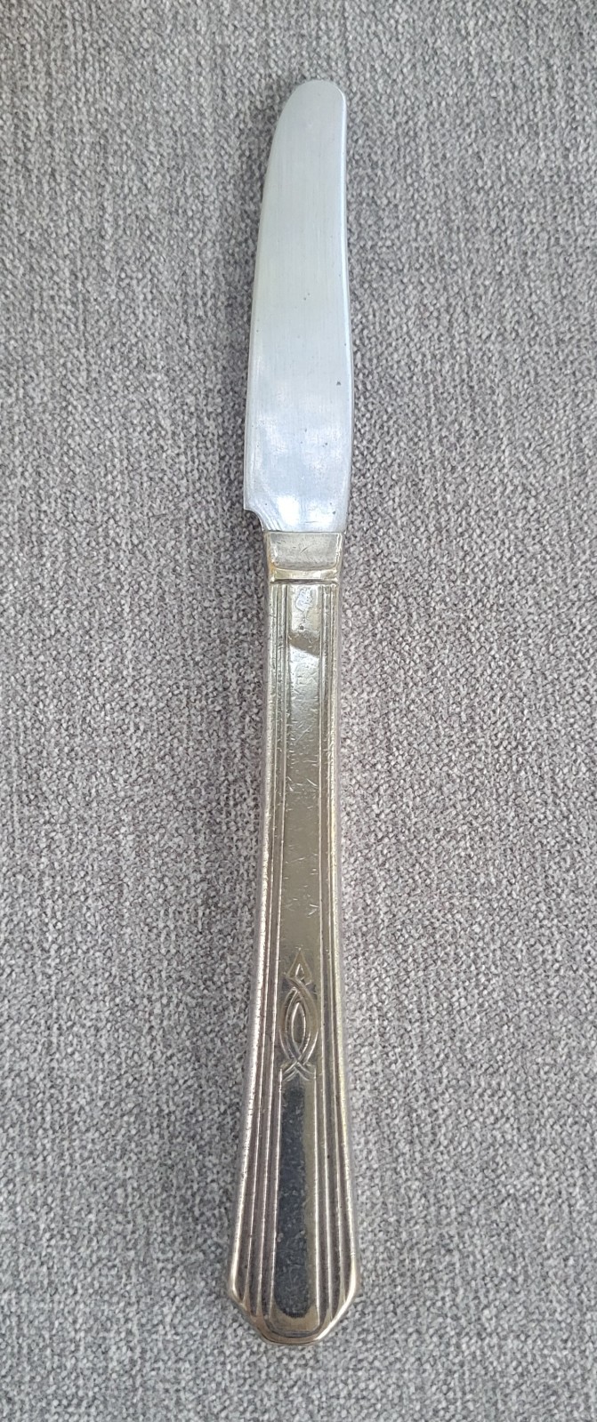 International Silverplate Wm Rogers & Son PARIS 1931 Youth Children’s Knife