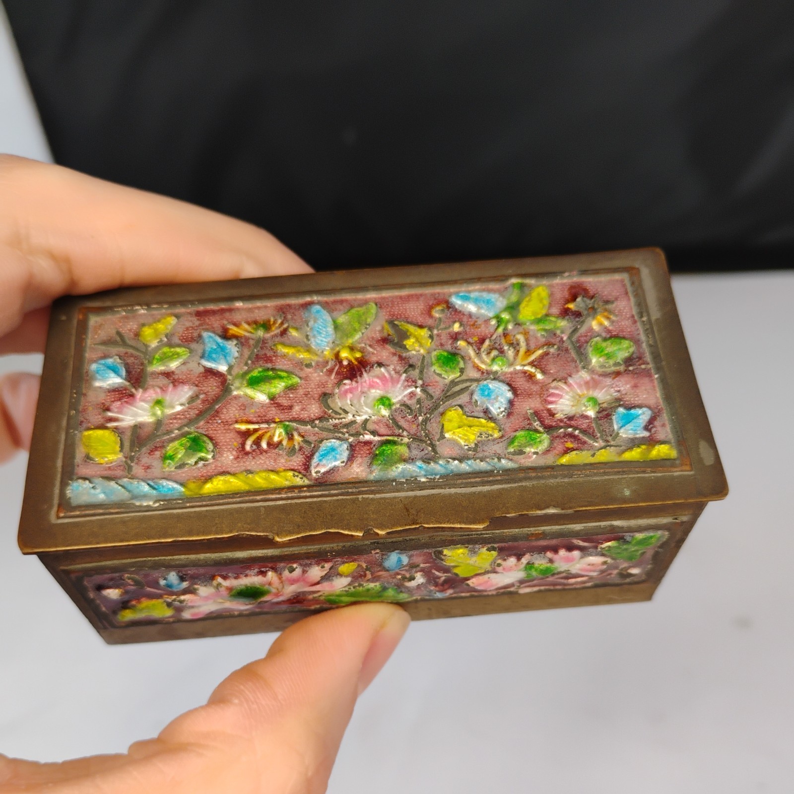 Antique Chinese Cloisonne Enamel Stamp Box Brass 3.25″X1.5″ Unique Decor