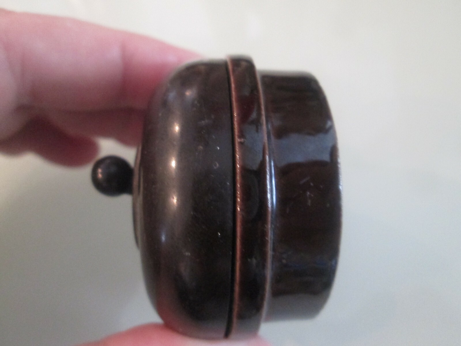BAKELITE VINTAGE DOLLY LIGHT SWITCH