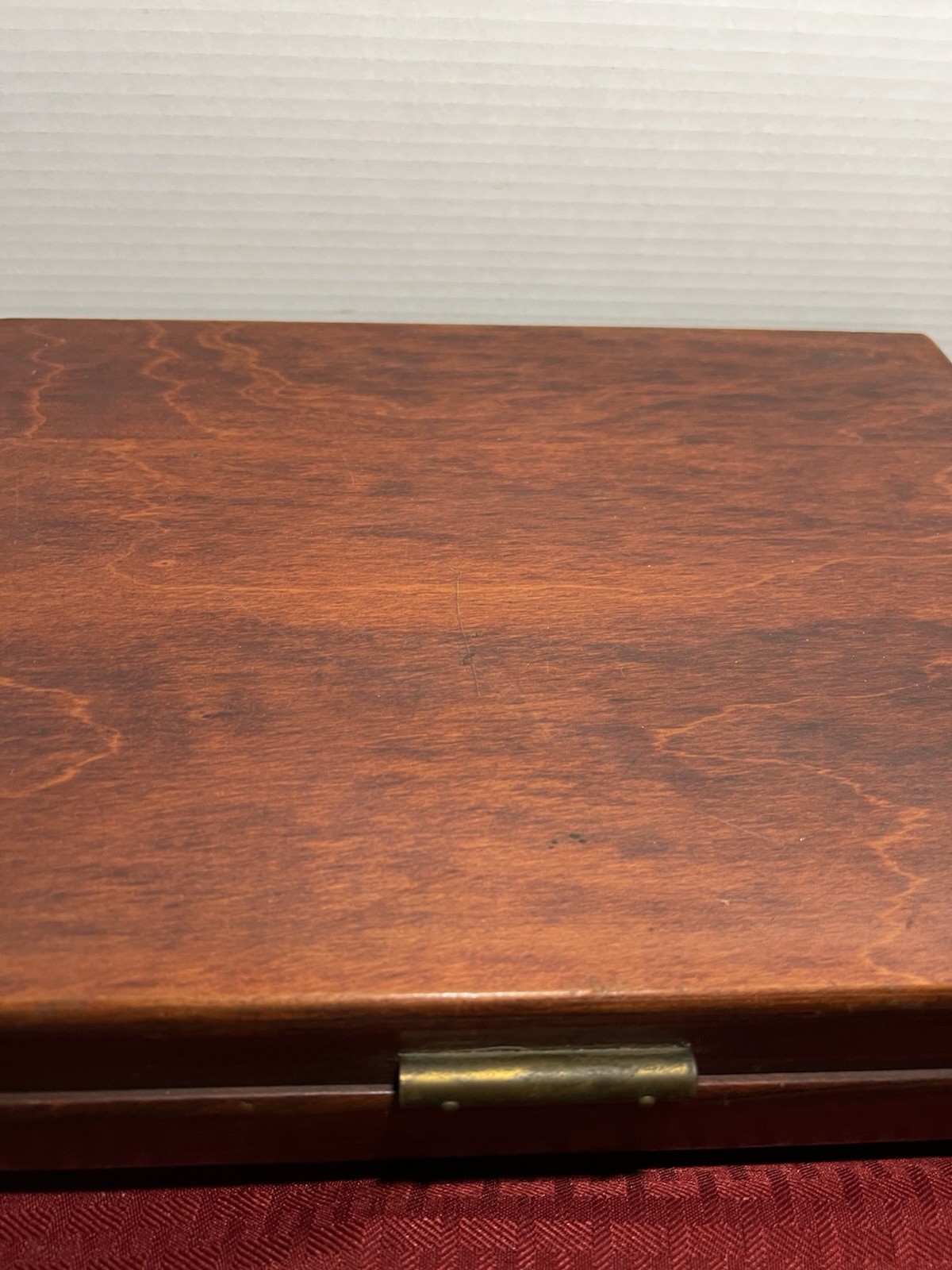 HOLMES & EDWARDS*PARTIAL SET W/DOVETAIL BOX*PIERCED PATTERN*31 PIECES*1937