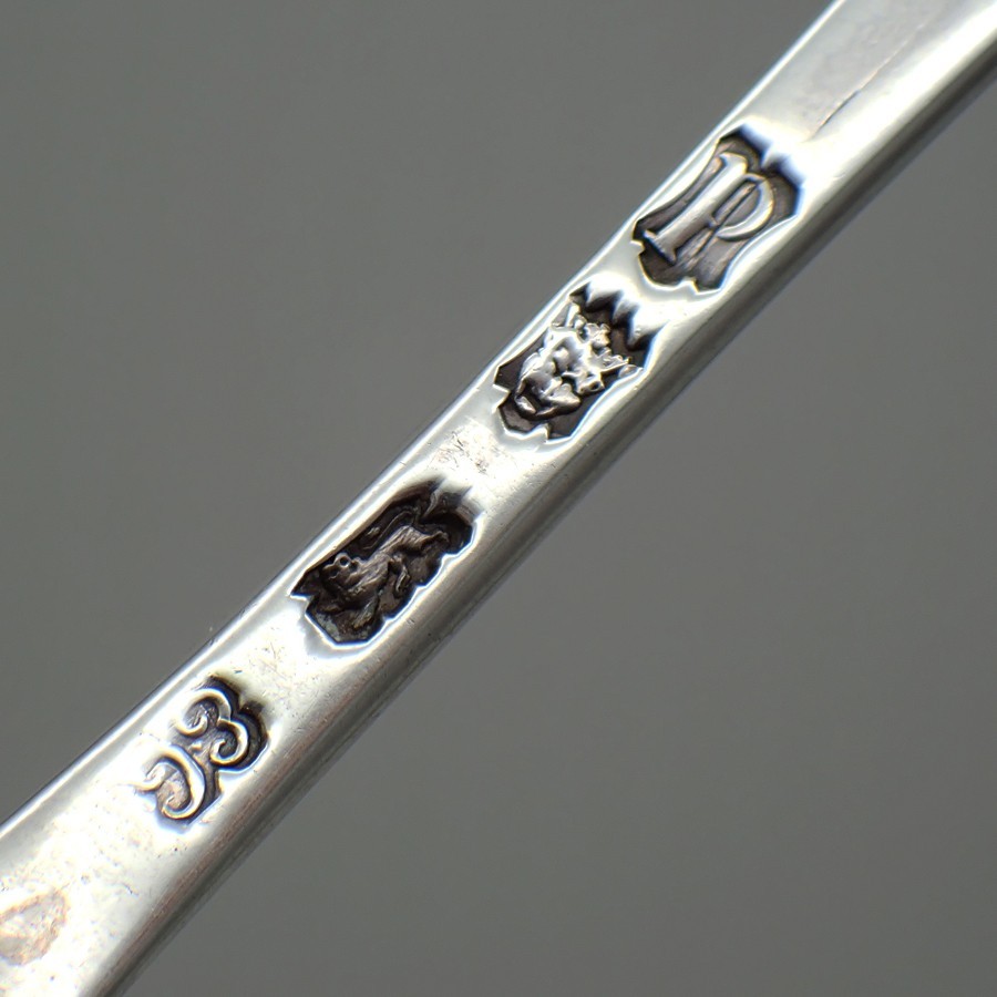 Repousse Serving Table Spoon Ebenezer Coker Sterling Silver 1750 London Crest