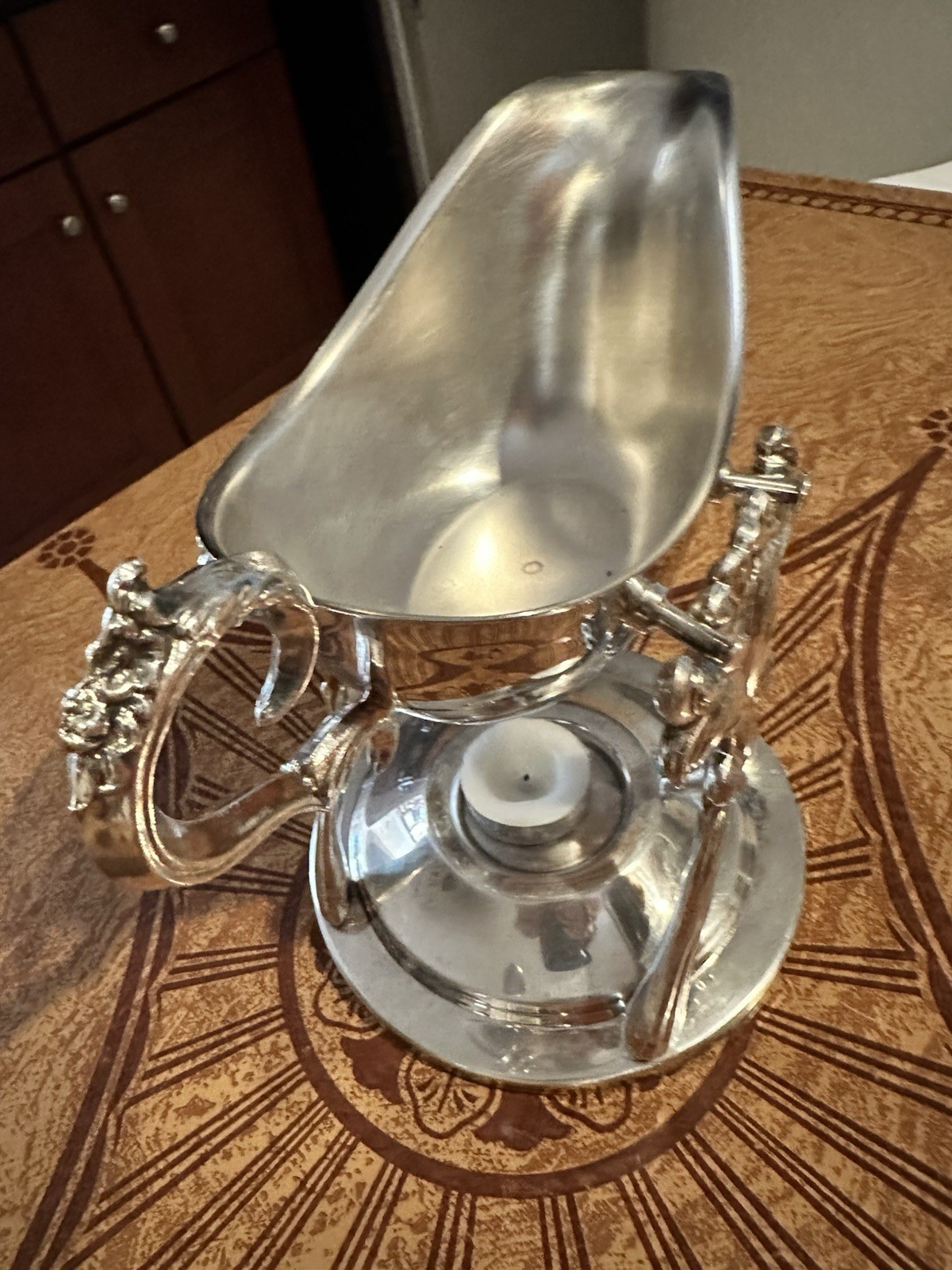 Vintage: Royal Limited Silver Plate Tilting Gravy Boat with Warmer