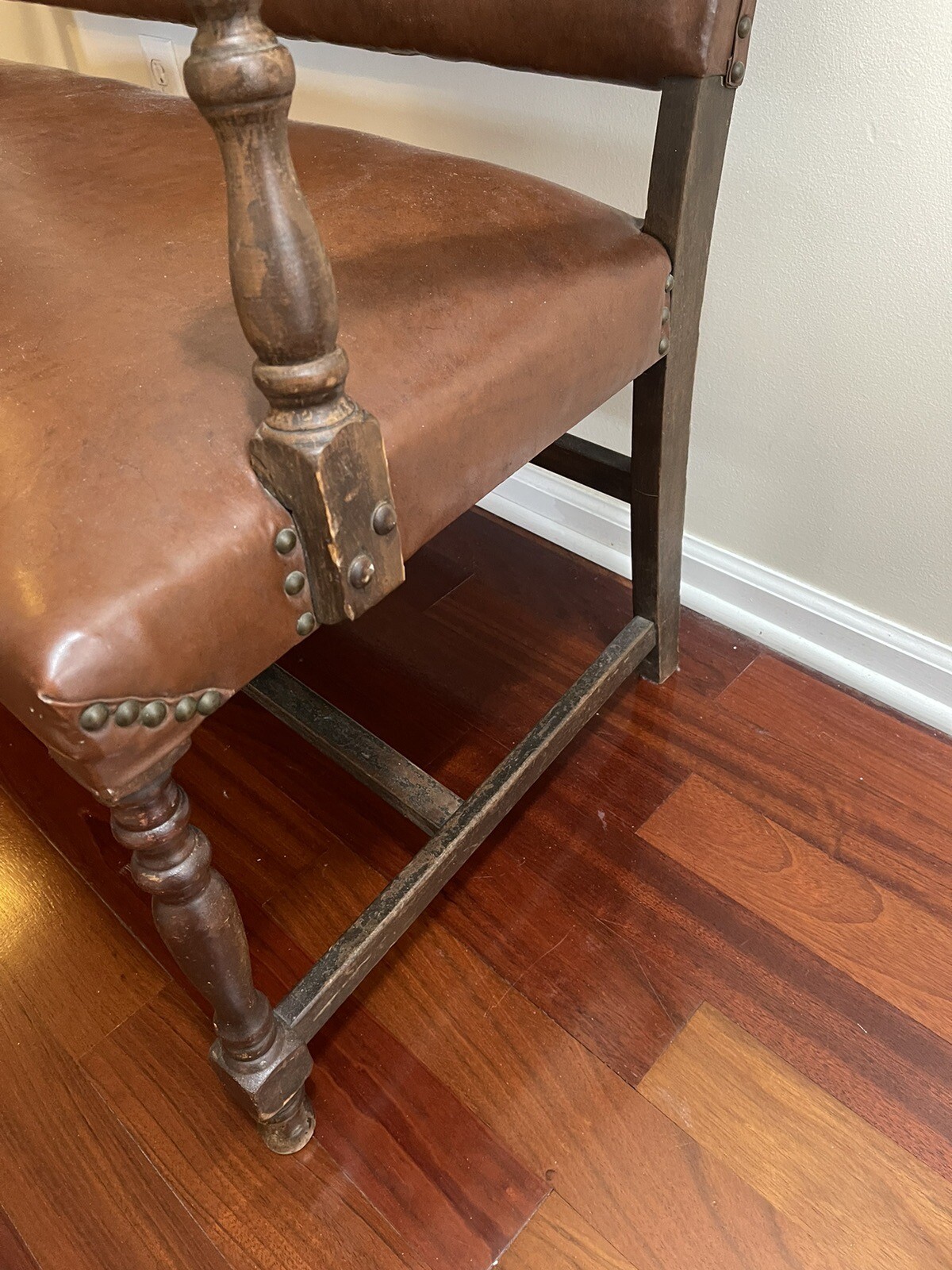 Antique Studded Leather Wood Bench 34″H x 20.5″ W x 47″ L (Bottom L) 43″ (Top)