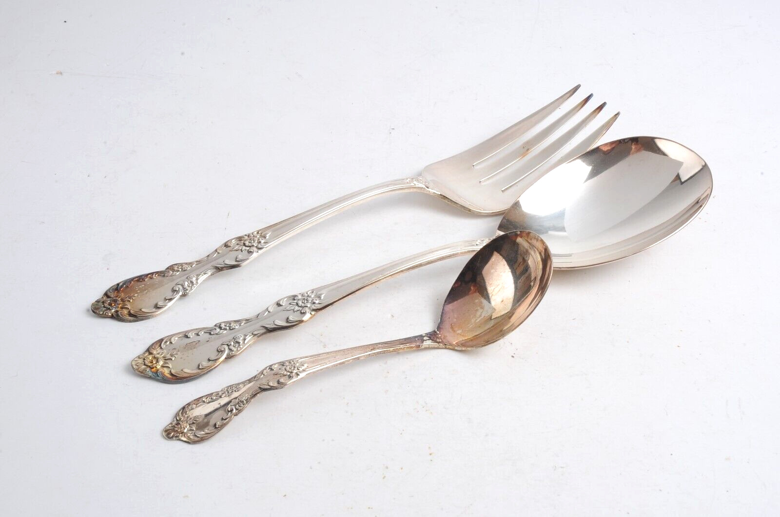 1959 Grand Elegance Pierced Serving Spoon & Fork Ladle WM Rogers Silver Plate