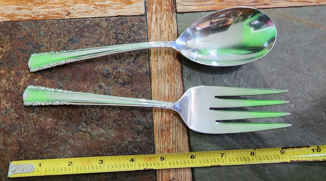 👌MID CENTURY c1951 MAY QUEEN👸 SILVERPLATED MEAT🥩 FORK & CASSEROLE 🥘 SPOON