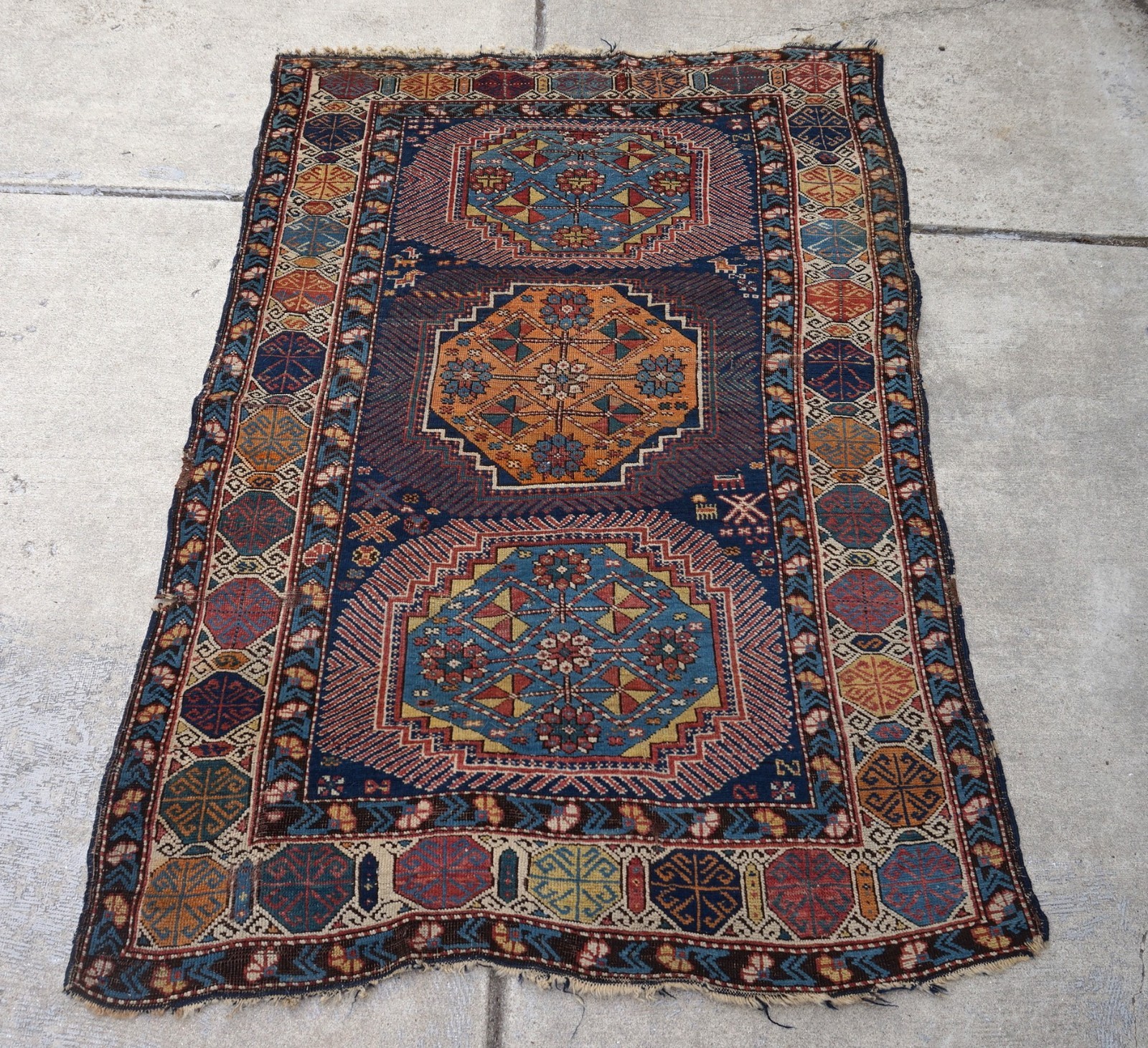 Antique Caucasian Kuba Rug 3’8″x5’3″