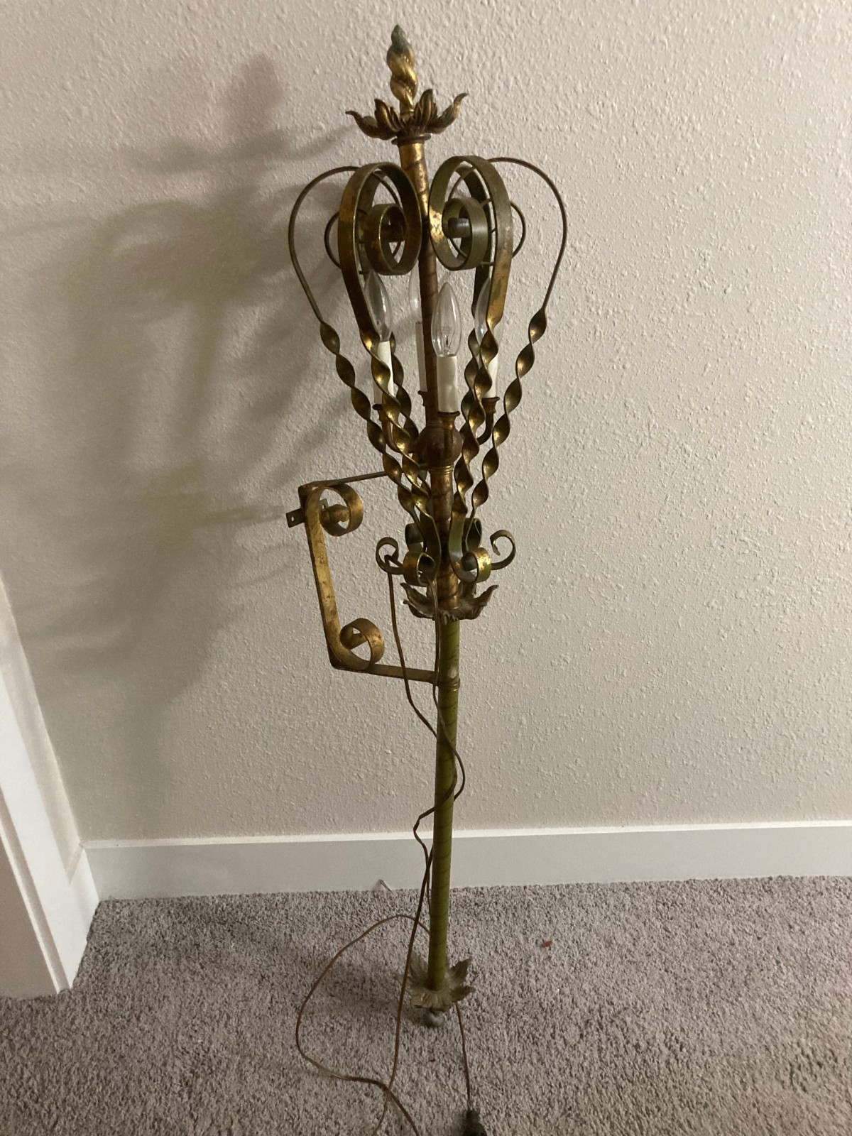 Large Vintage Art Nouveau Bronze Wall Sconce Lamp Floral Base Patina Gold Tone