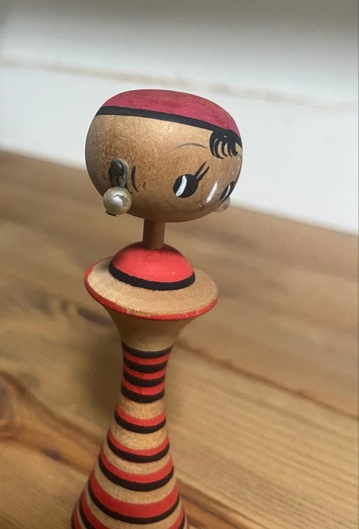 Vintage Wooden Folk Craft Kokeshi Doll Red Hat Girl 4 in (10 cm)