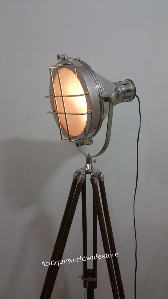 STRAND FILM MOVIE THEATER STAGE LAMP LIGHT TRIPOD LIGHT WITH WOODEN STAND
