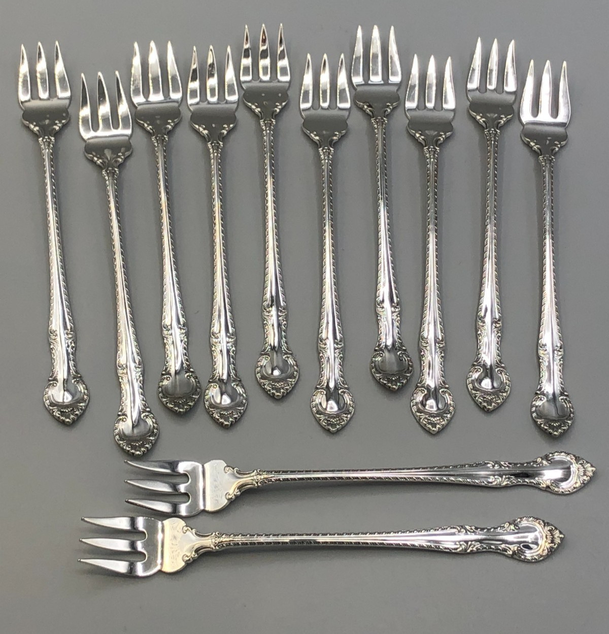 English Gadroon by Gorham Sterling Silver Set of 12 Cocktail Forks 5 3/8″