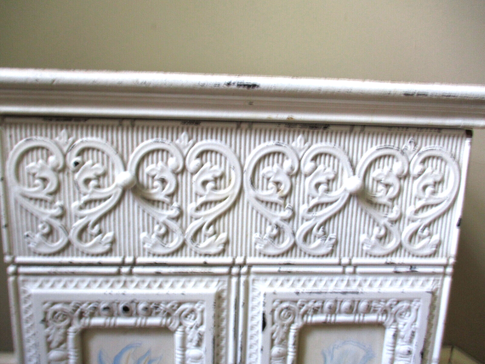 Gorgeous! Vintage French Country Ornate Carved Painted Doors Accent Cabinet