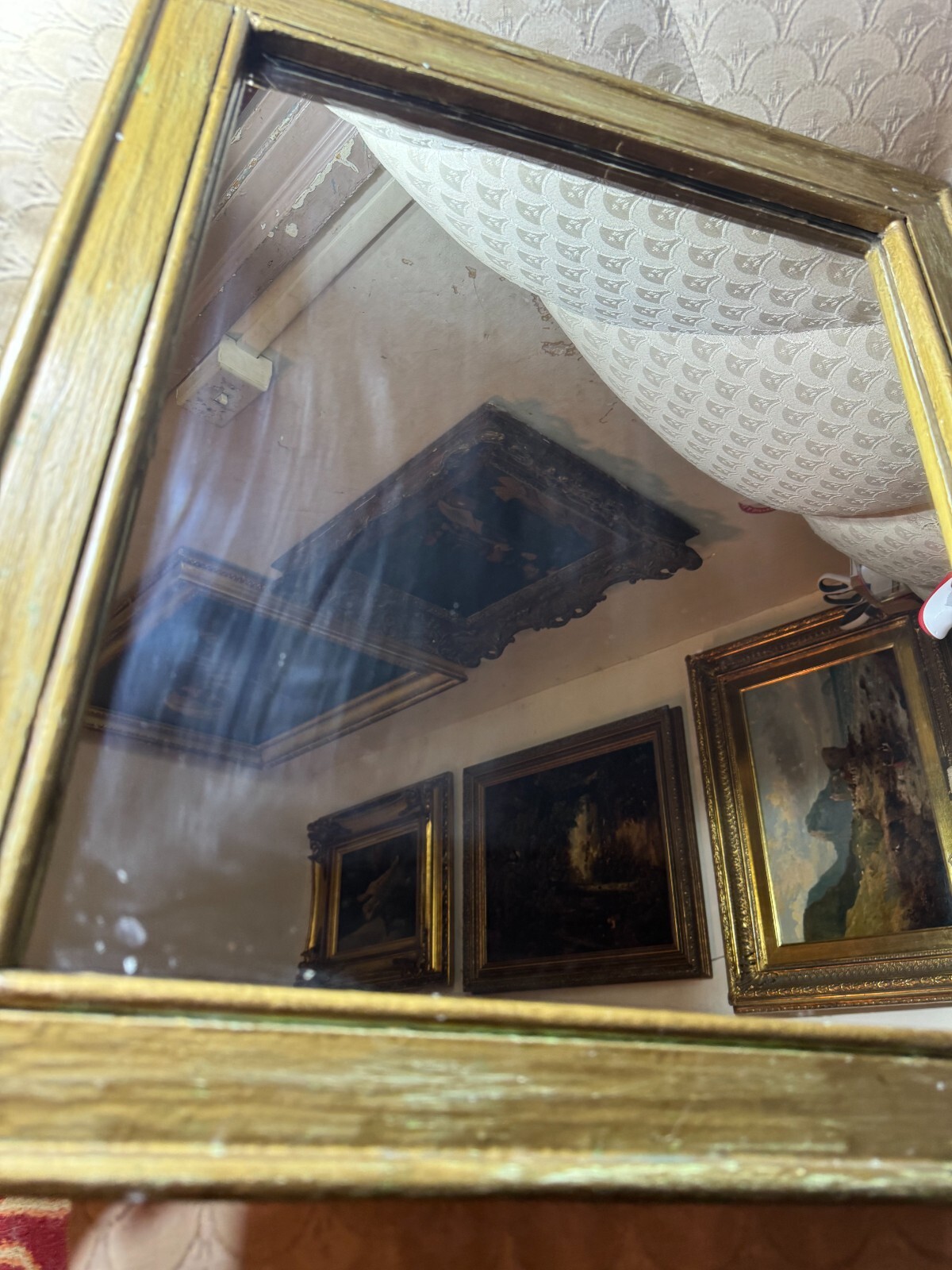 Vintage Gold Tone Framed Rectangular Wall Mirror – 19.0″ W x 22.0″ L x 1.25″ D