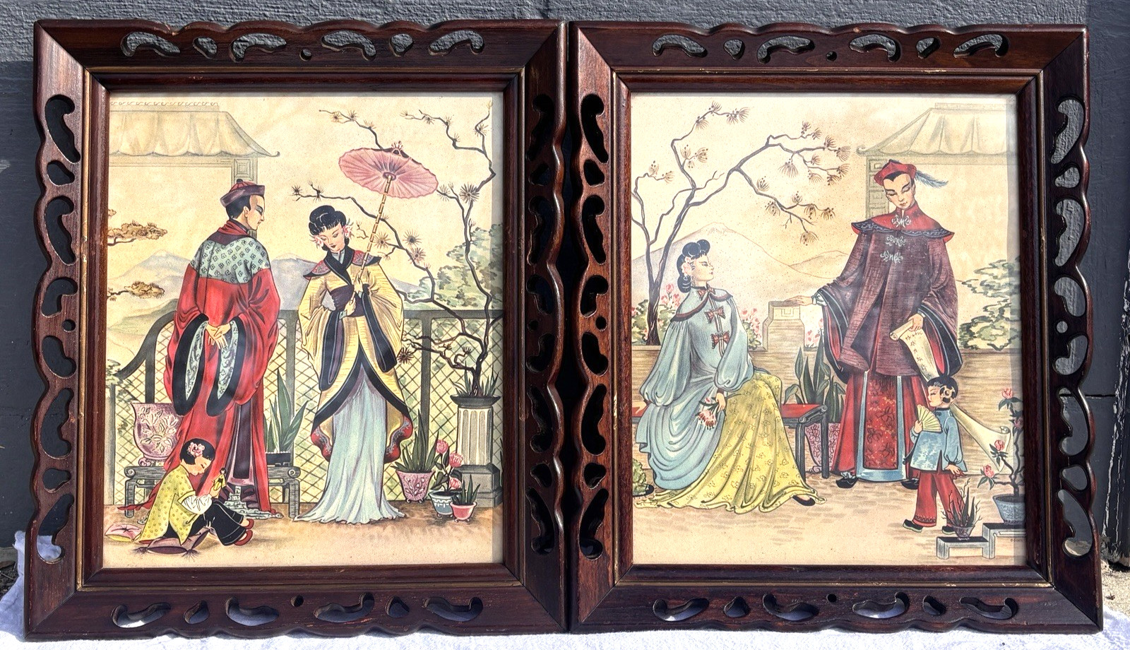 MCM Chinoiserie Asian Lithograph Pair – Wood Fretwork Frames – Hollywood Regency