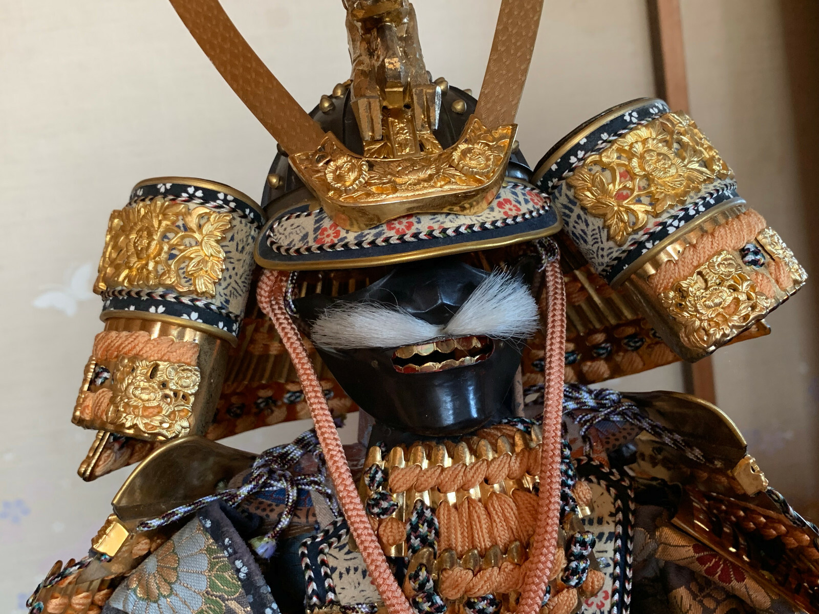 69cm SAMURAI Japanese YOROI NINGYO KABUTO Mini GOGATSU Armor Suit