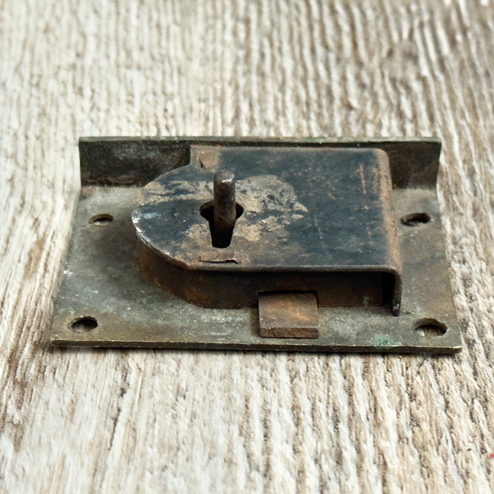 Vintage 2.5″x2″ Skeleton Key Lock Mechanism No Key