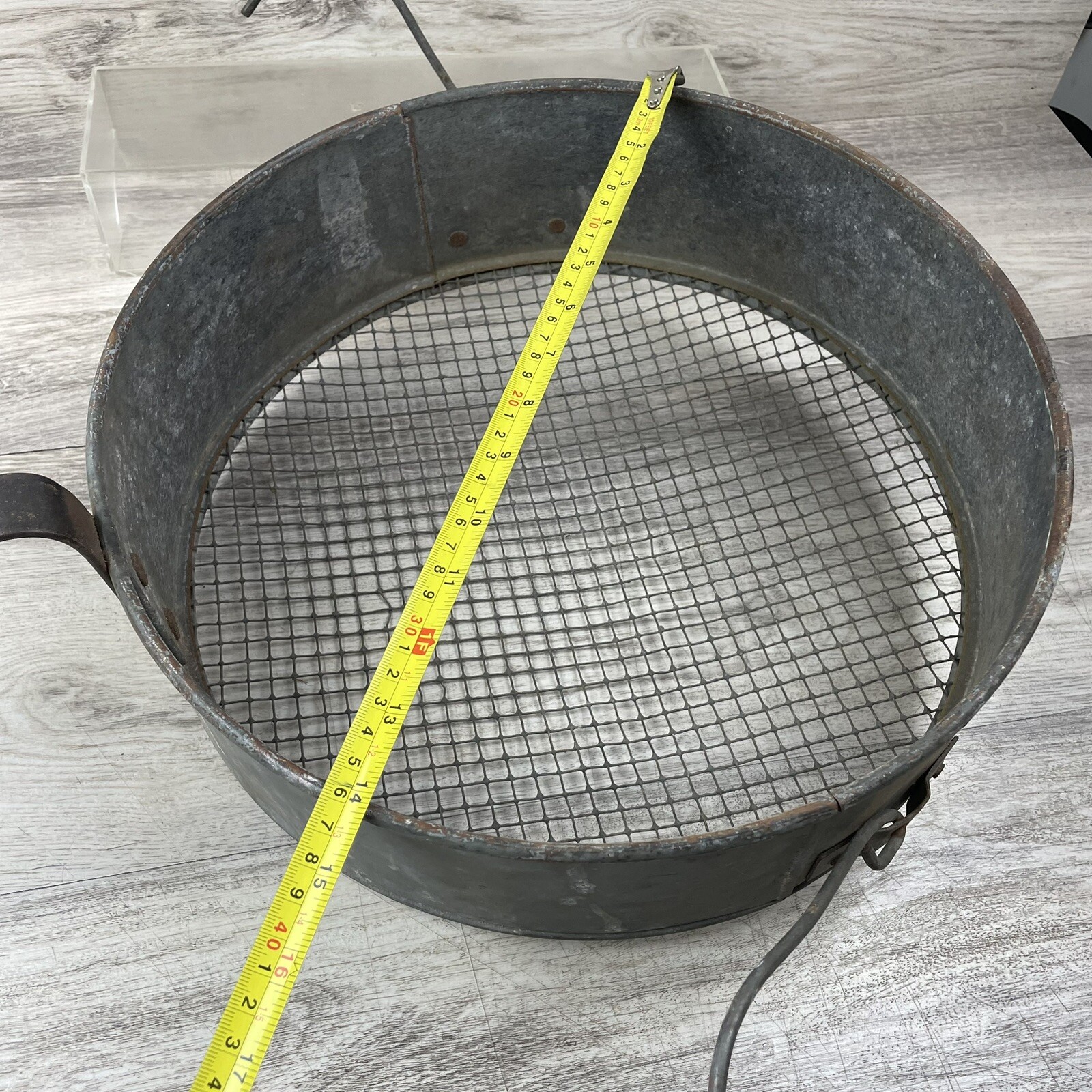 Antique Sieve Sifter 14″ Metal Flour Grain Wire Mesh Vtg Dover