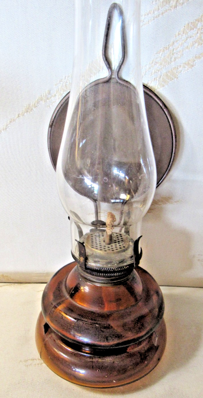 OLD 8″ tall, Amber glass Base Primitive OIL/KEROSENE LAMP w/attached BACK SPLASH