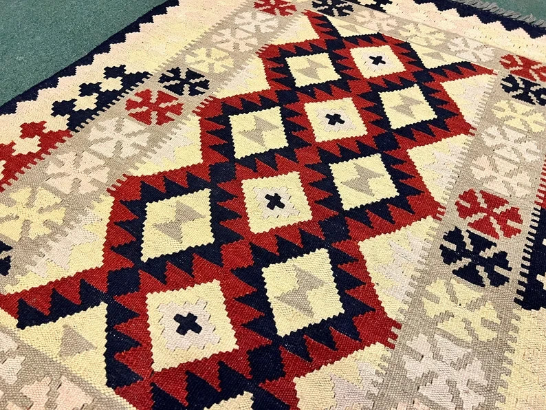 Stunning Turkish Flat Kilim Fine Weave Natural Vegetable Dye Chobi Kilim