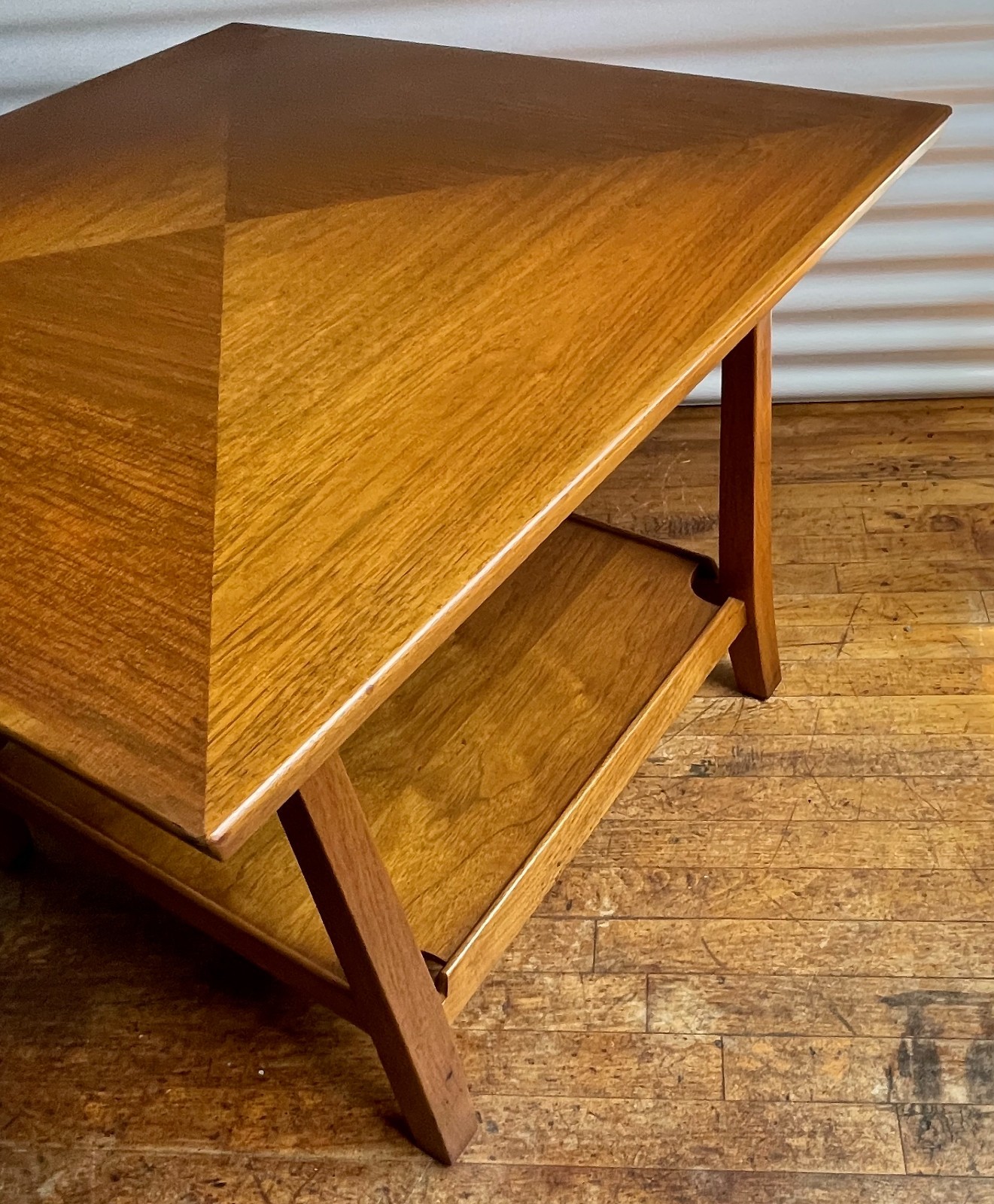 RARE! 1956 DUNBAR Walnut End TABLE Model 5636 Edward WORMLEY Mid Century Modern