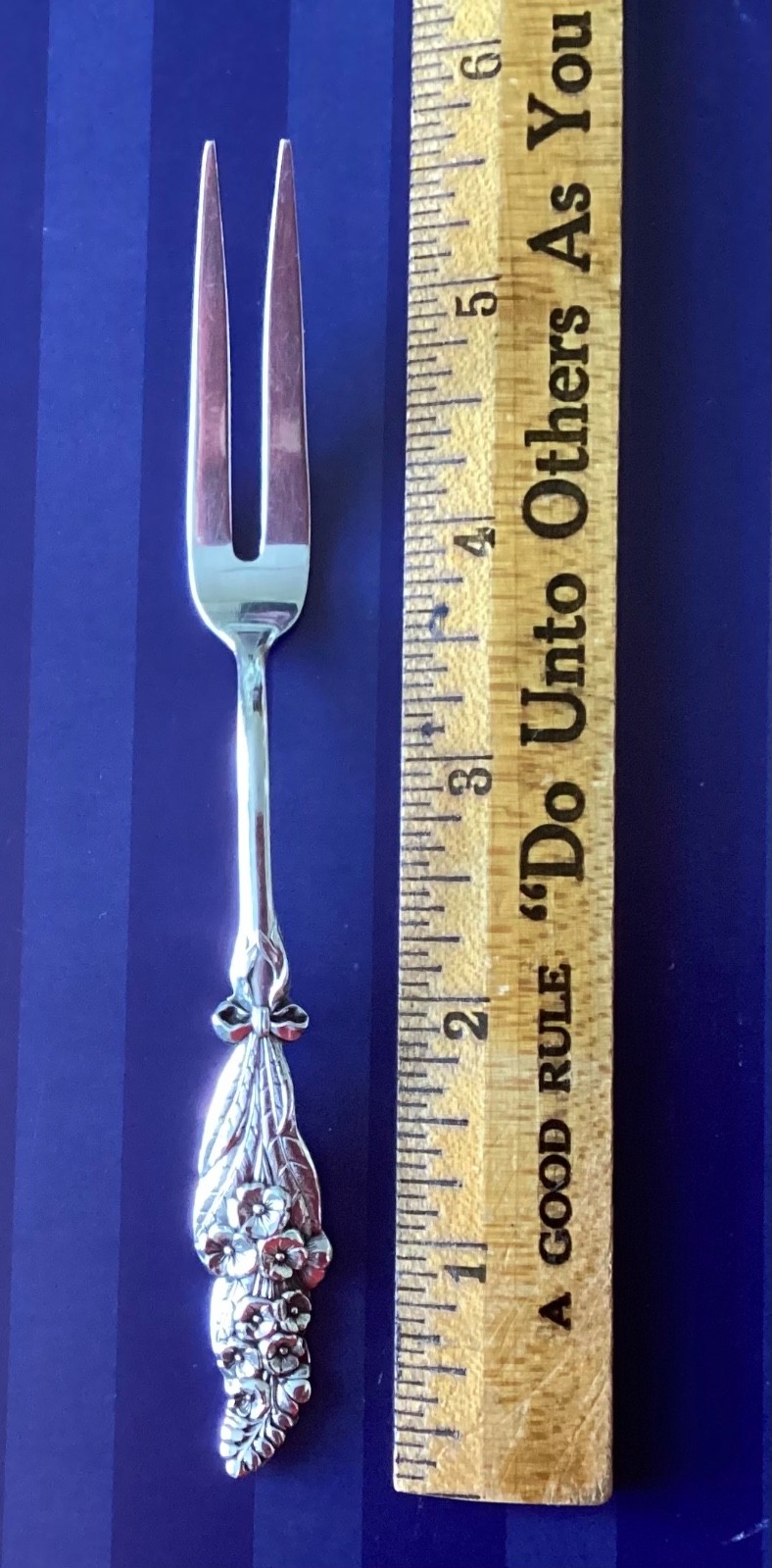 Lemon Fork ~ Harlequin by Reed & Barton Forget-Me-Not Silverplate Flatware 5.5″