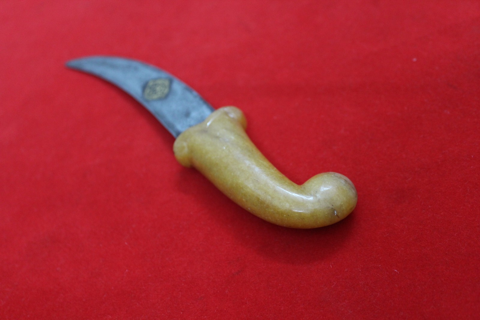 Old Vintage indo-persian mughal islamic jade gold damascus PARROT dagger khanjar