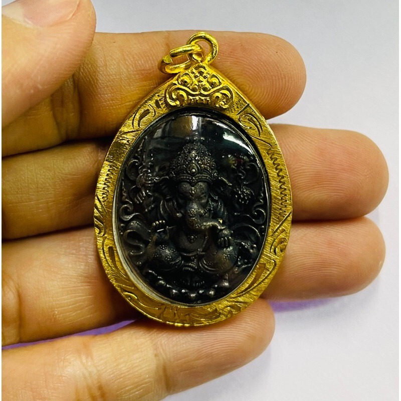 Ganesh God Pendant Elephant Hindu Deity Om Gold Micron Case Talisman Thai Amulet