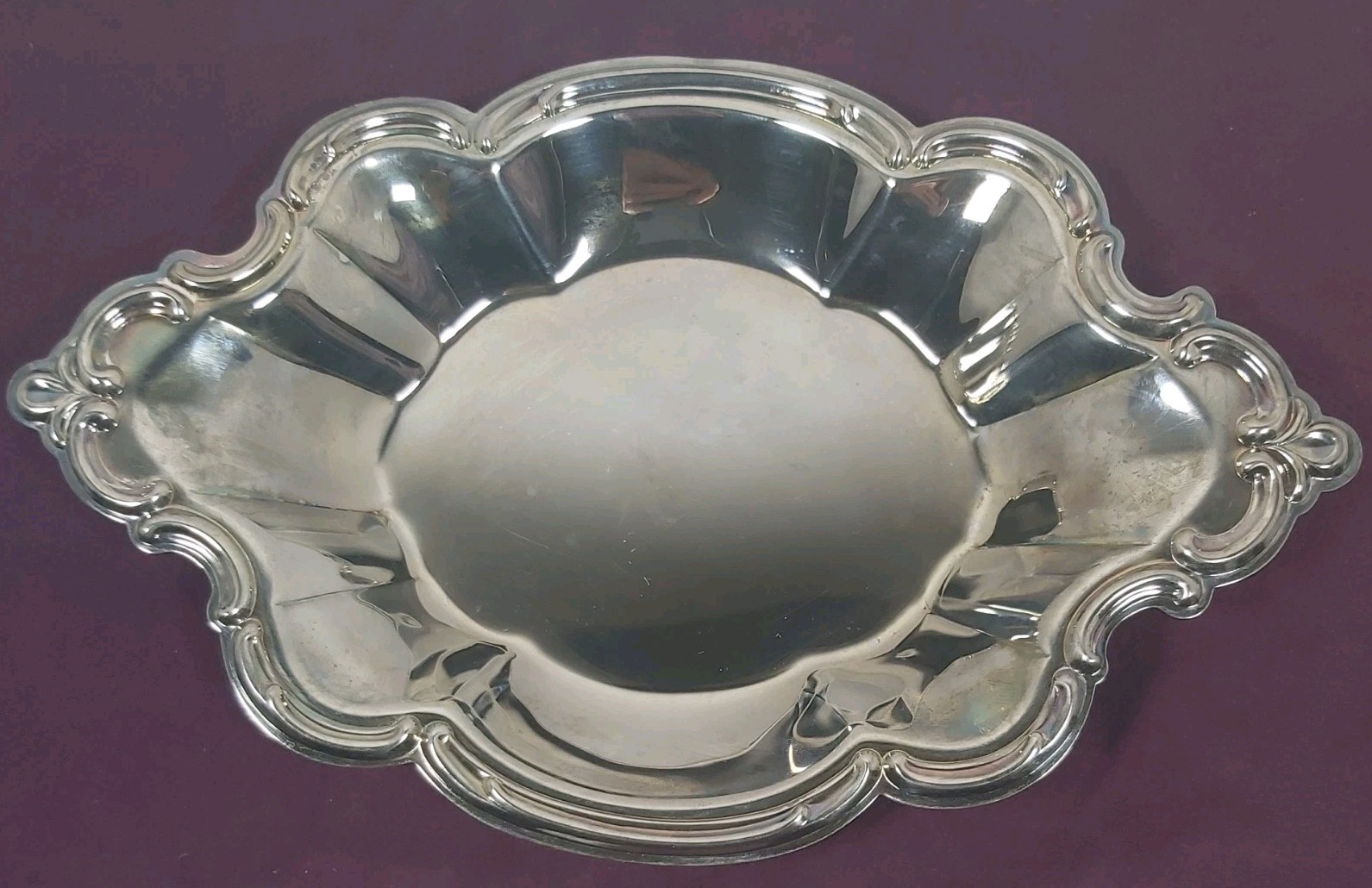 International Silver Co. Wakefield Silverplate Nut Candy Bon Bon Dish
