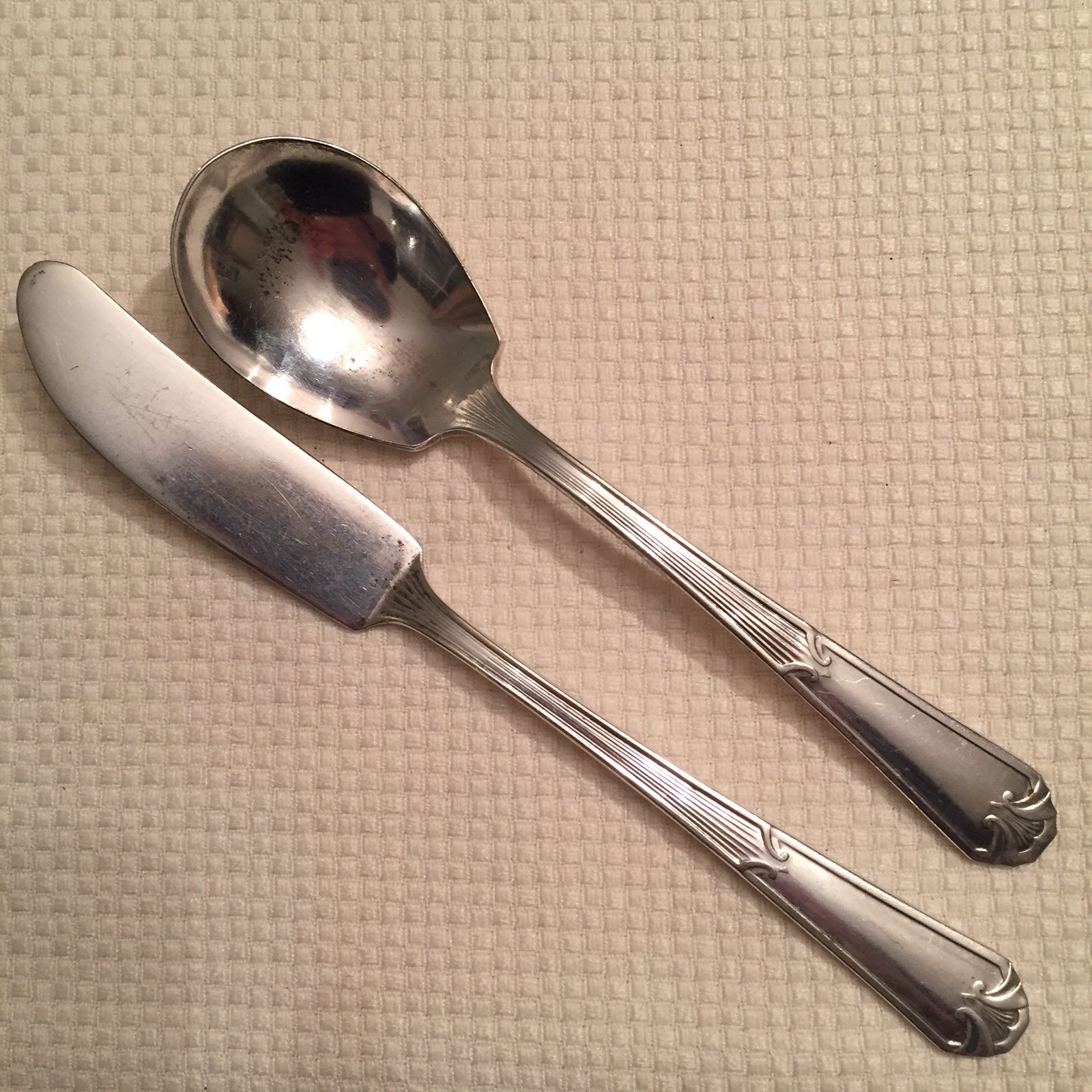 FIDELIS Silverplate 1933 Wm Rogers Sugar Spoon & Butter Serving Knife Flatware