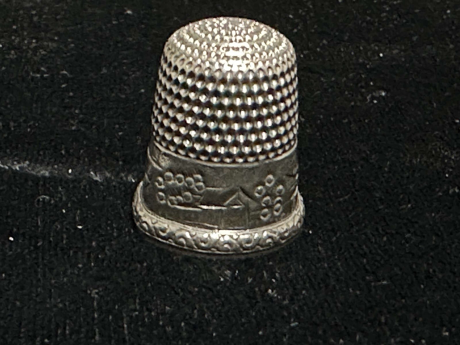 Antique Stern Brothers Thimble Sterling Silver Circa 1890-1908 Size 9