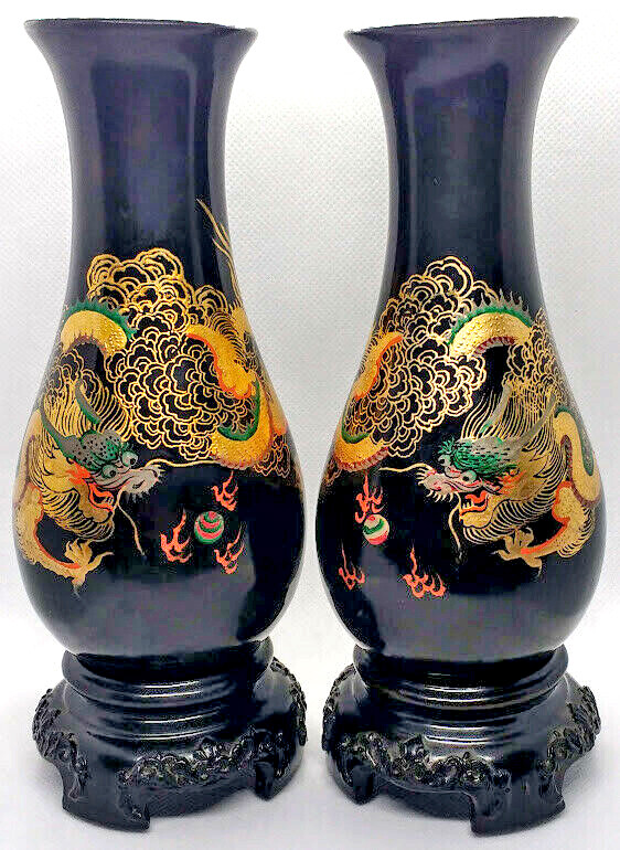 Beautiful Antique Chinese Hand-Painted Gold Coloured Dragon Fuzhou Lacquer Vases