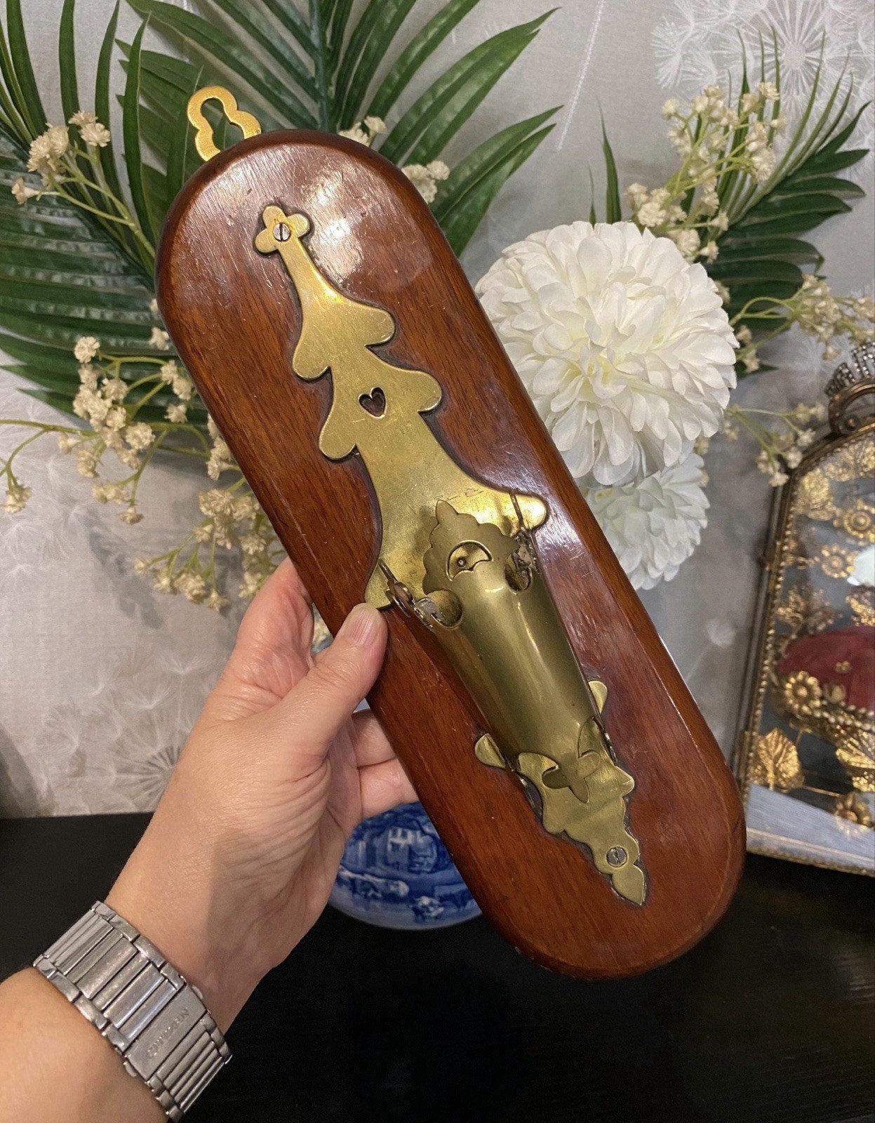 Fantastic antique Victorian long brass crown design fireplace wall pocket tidy