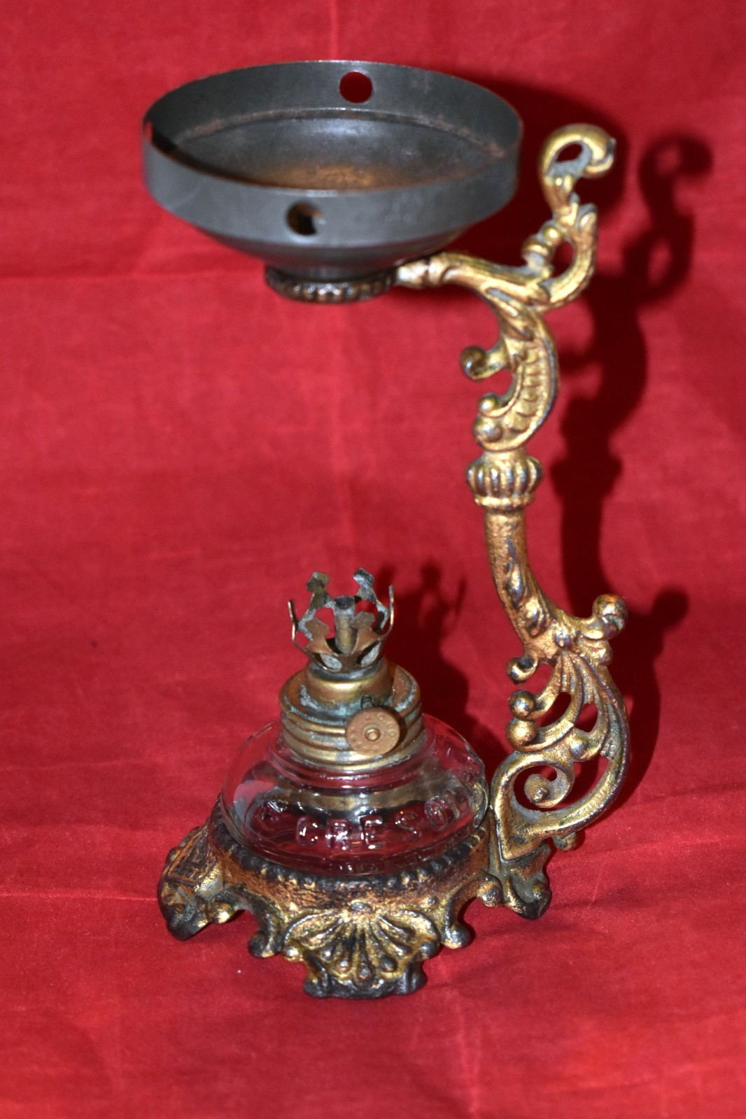 antique 1880’s Vapo Cresolene Kerosene Oil Lamp No Chimney