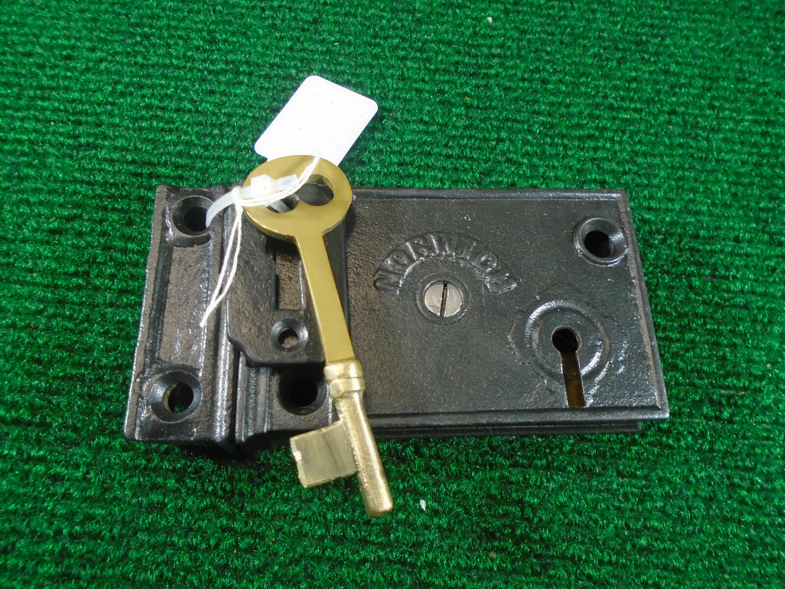 SMALL NORWICH CAST IRON DEADBOLT RIM LOCK w/KEY CIRCA 1880 NICE (40733-4)