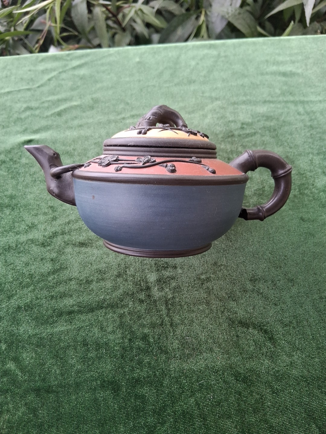 Chinese CCCI 2000 Teapot with Beautiful Bamboo Sculpture Handle / Color Contrast